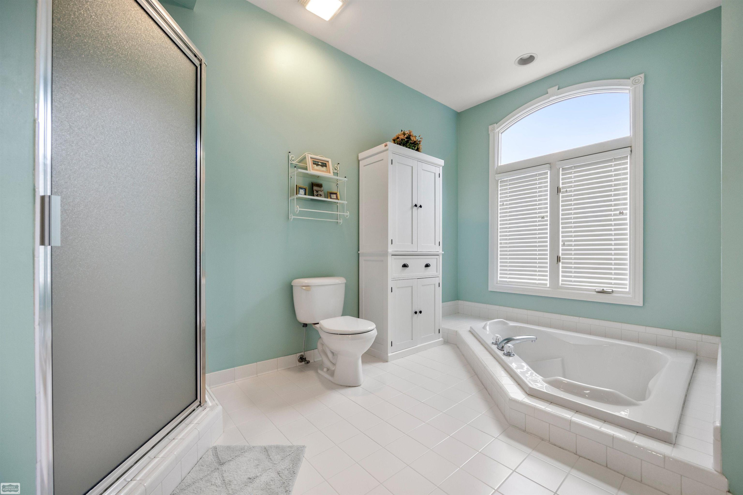 54124 Salem Drive, Shelby Twp, MI 48316 — Photo 44