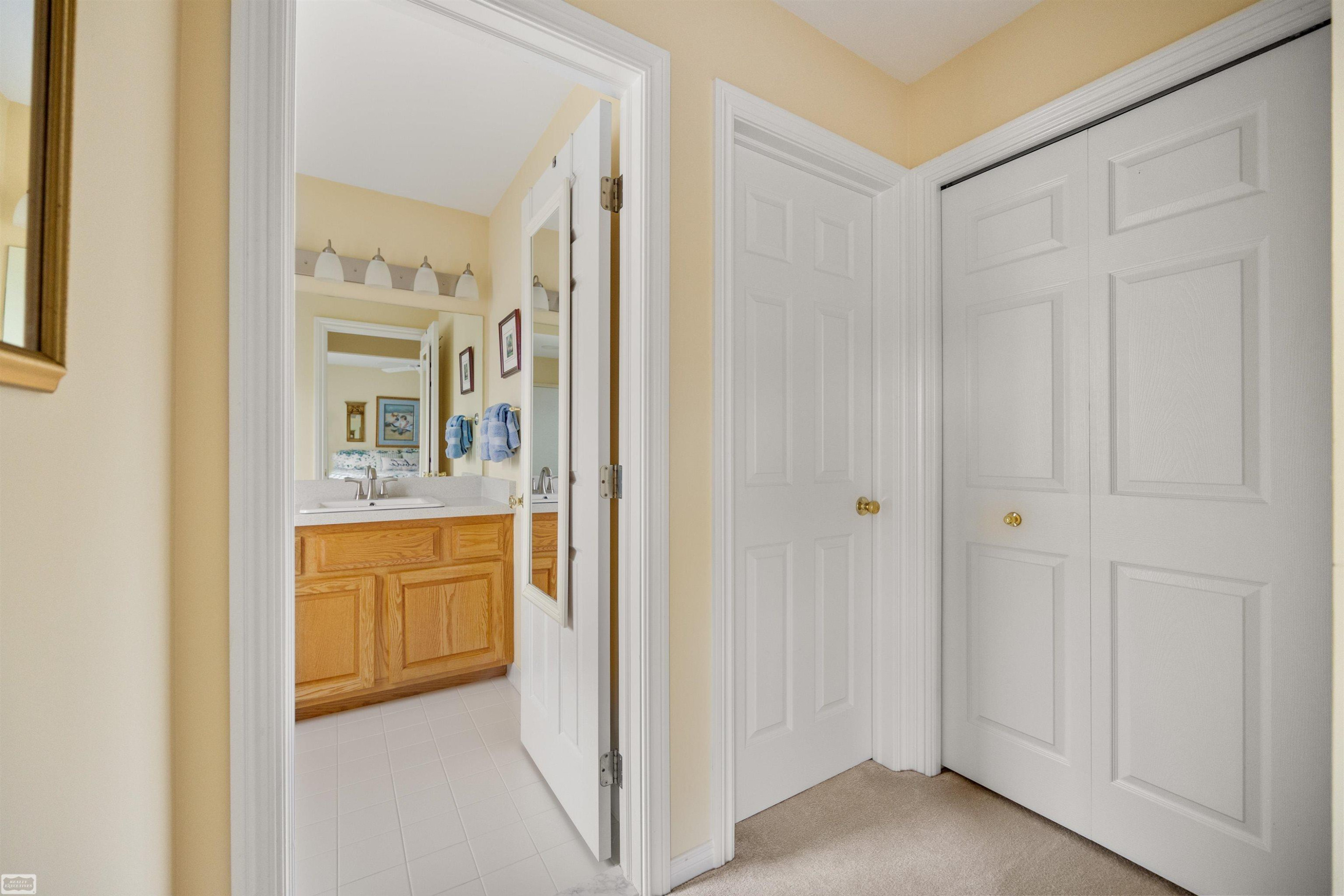 54124 Salem Drive, Shelby Twp, MI 48316 — Photo 47