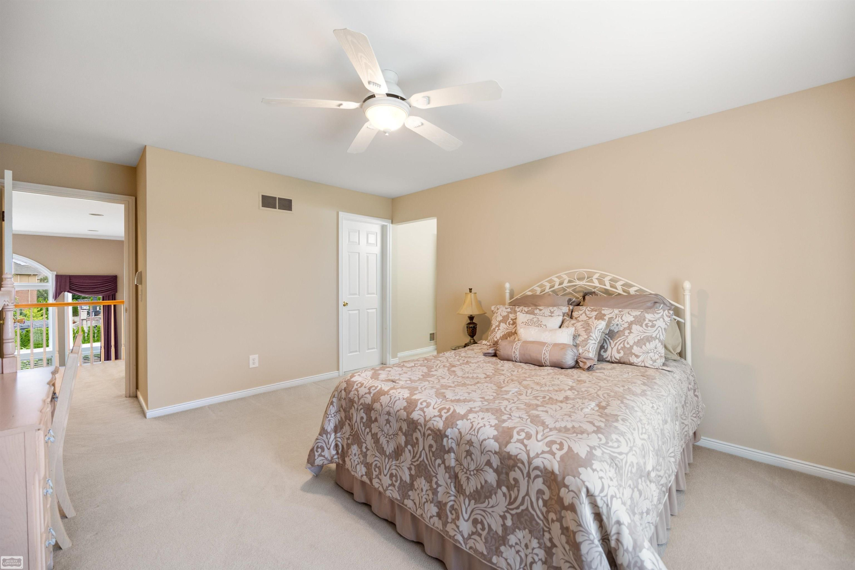 54124 Salem Drive, Shelby Twp, MI 48316 — Photo 51