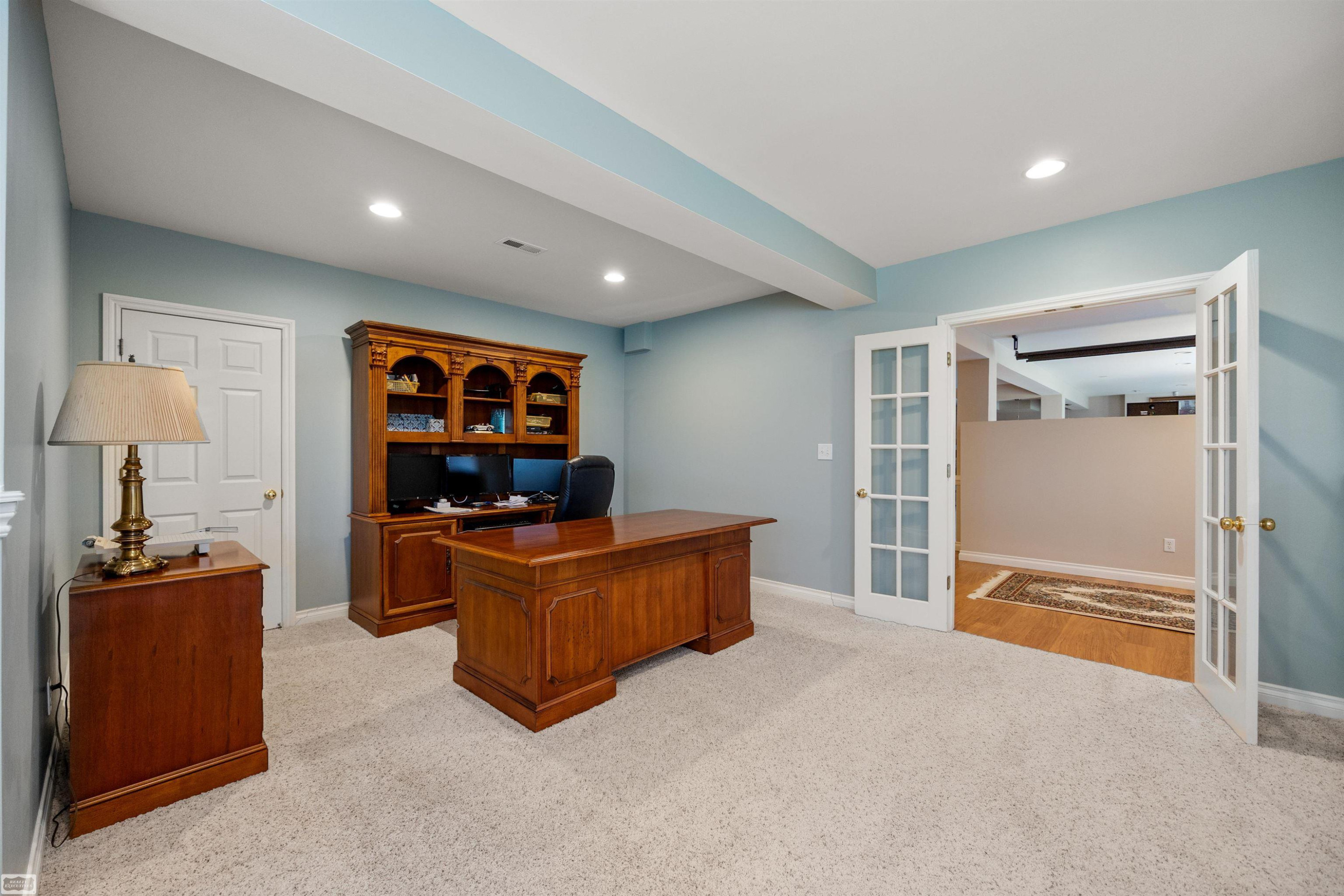 54124 Salem Drive, Shelby Twp, MI 48316 — Photo 72