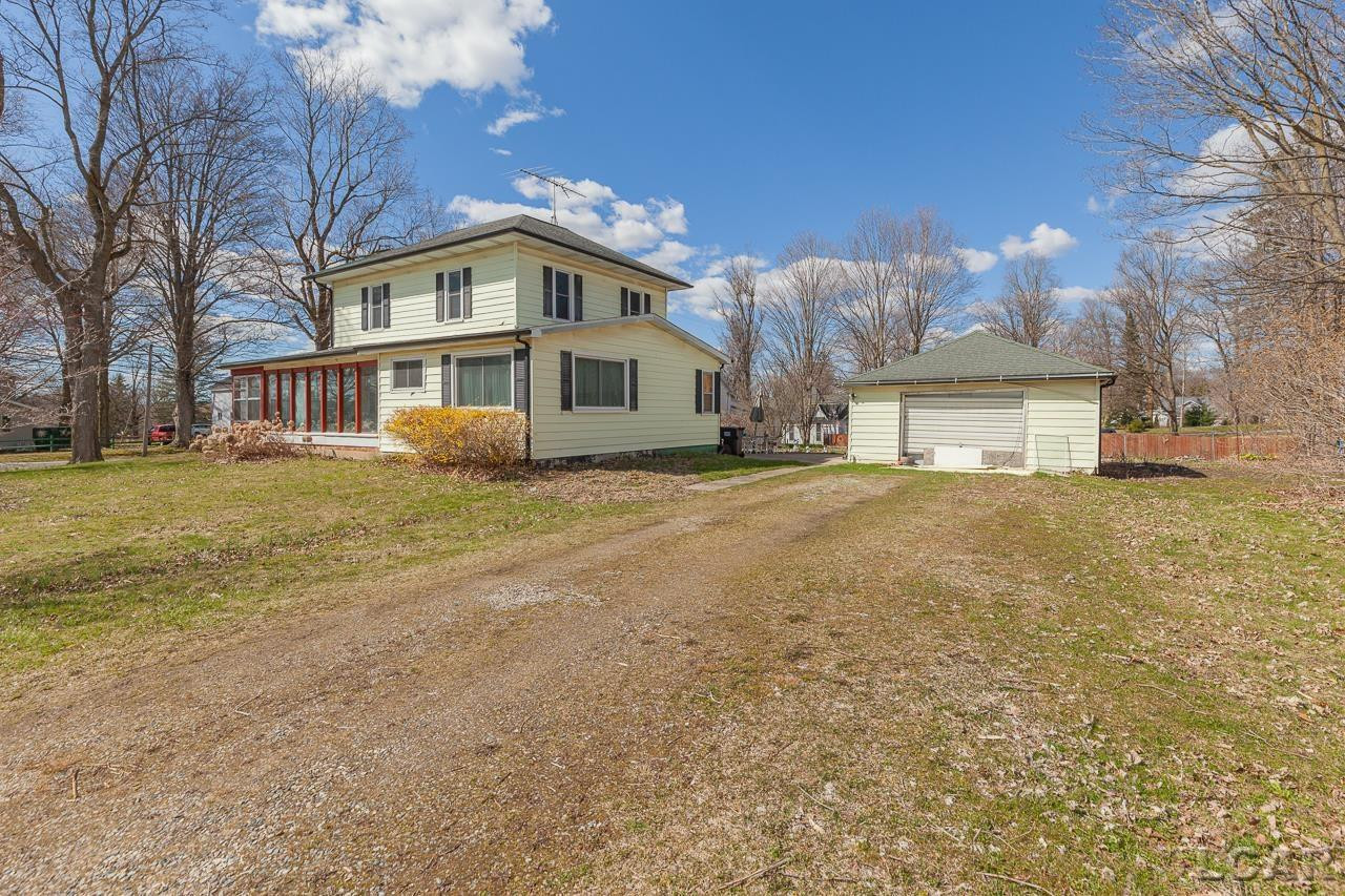 315 Talbot, Addison, MI 49220 — Photo 2