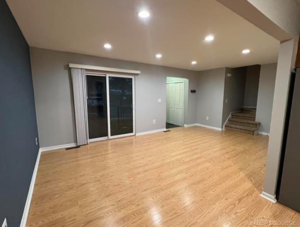 8663 Winchester Drive, Sterling Heights, MI 48313 — Photo 3
