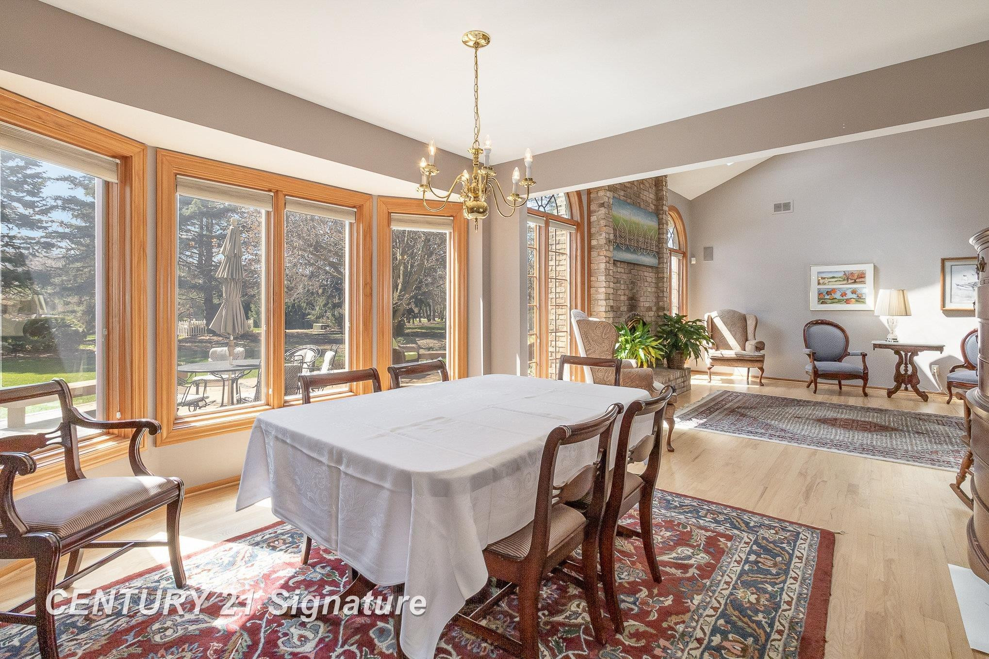 41273 Beacon, Novi, MI 48375 — Photo 13