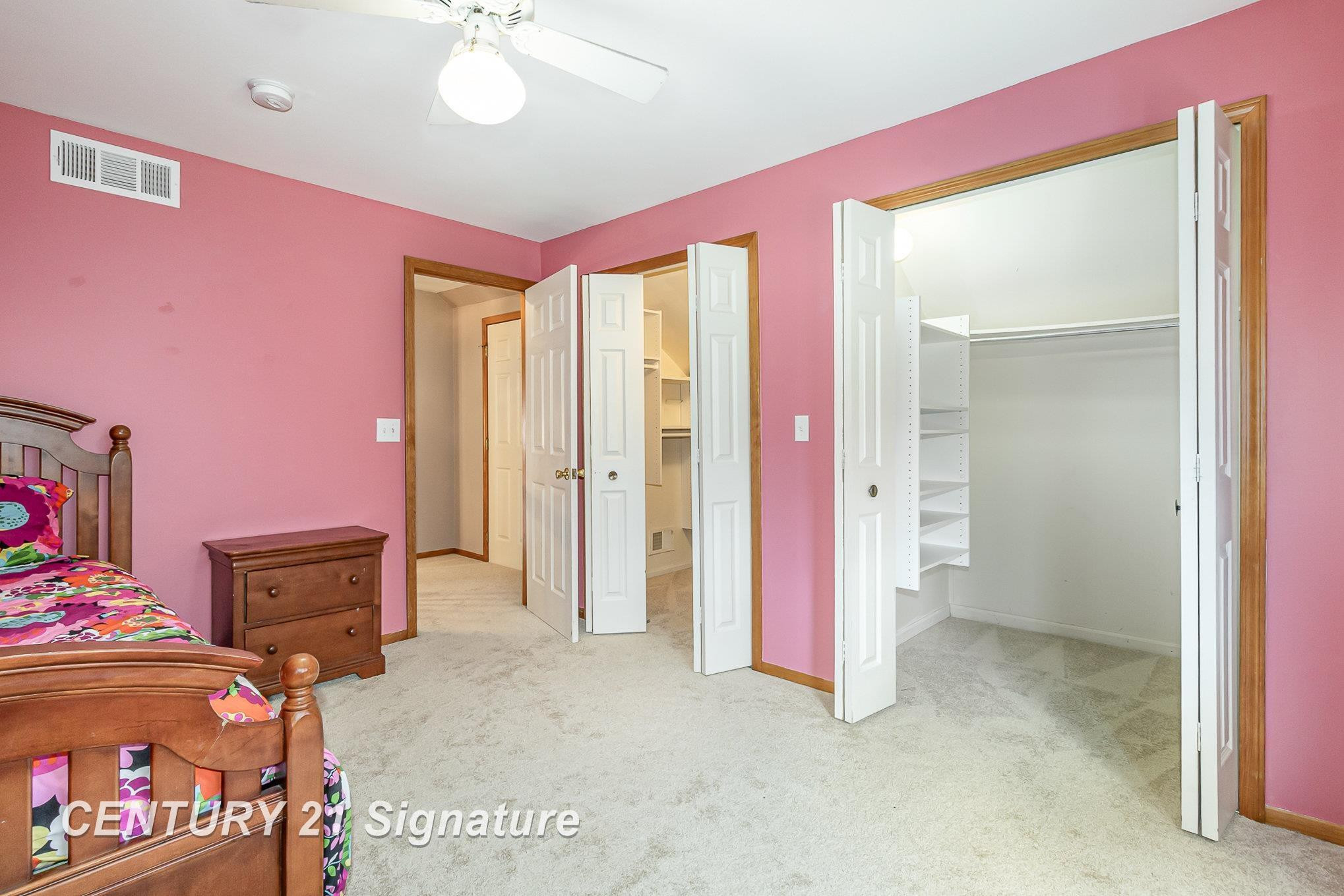 41273 Beacon, Novi, MI 48375 — Photo 30