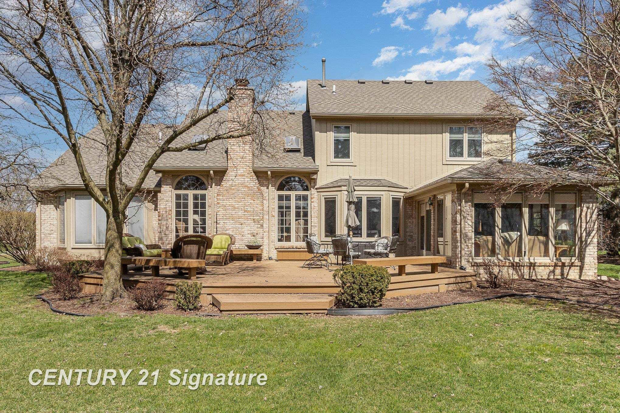41273 Beacon, Novi, MI 48375 — Photo 42