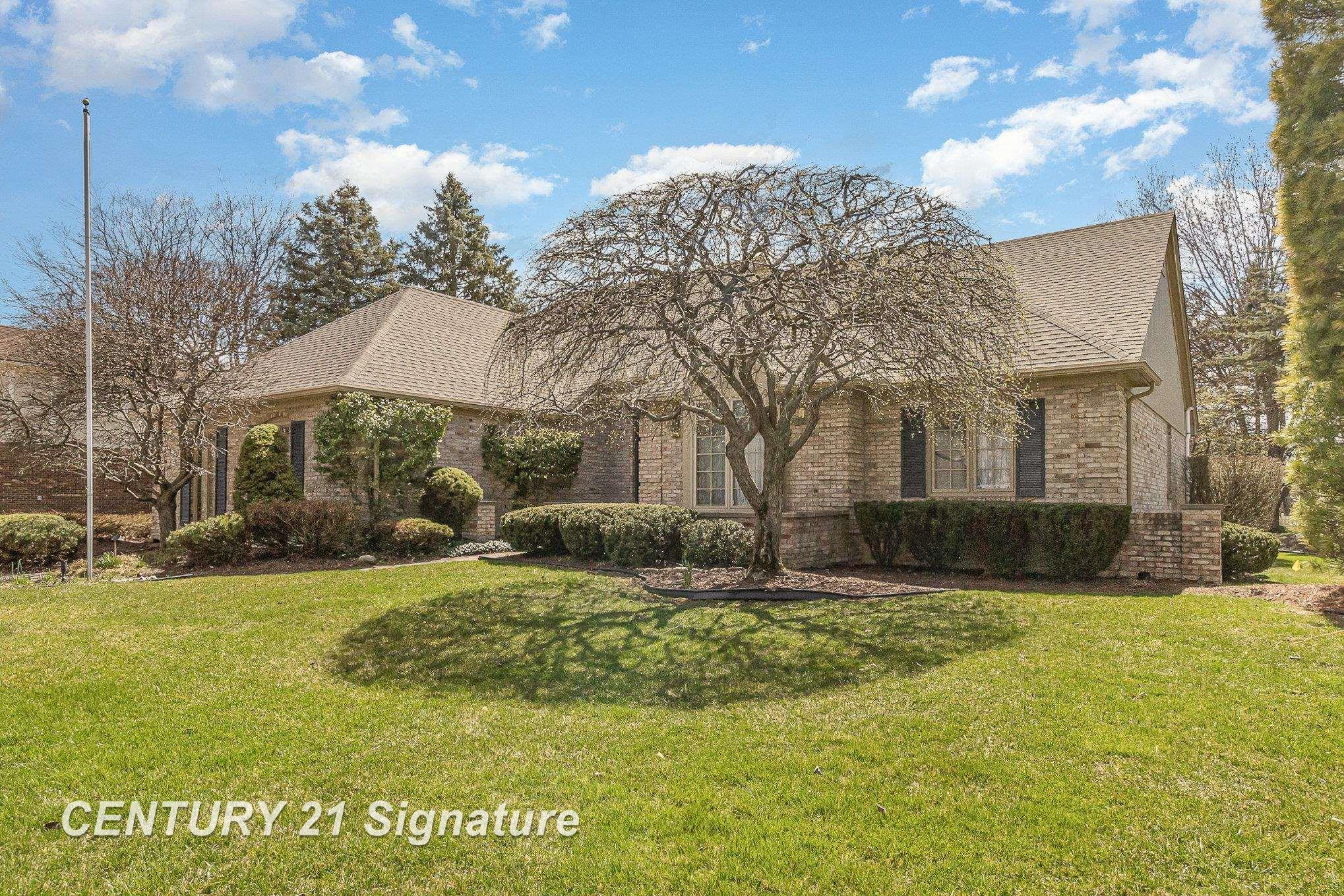 41273 Beacon, Novi, MI 48375 — Photo 45