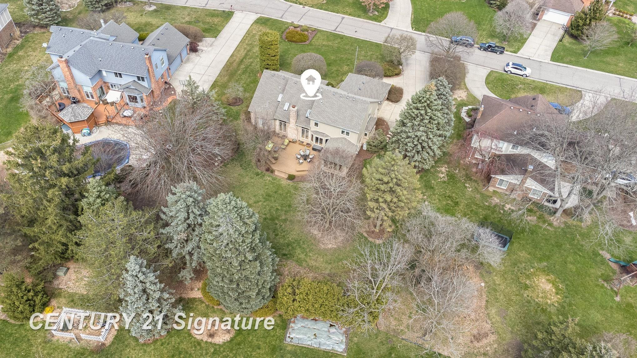 41273 Beacon, Novi, MI 48375 — Photo 48