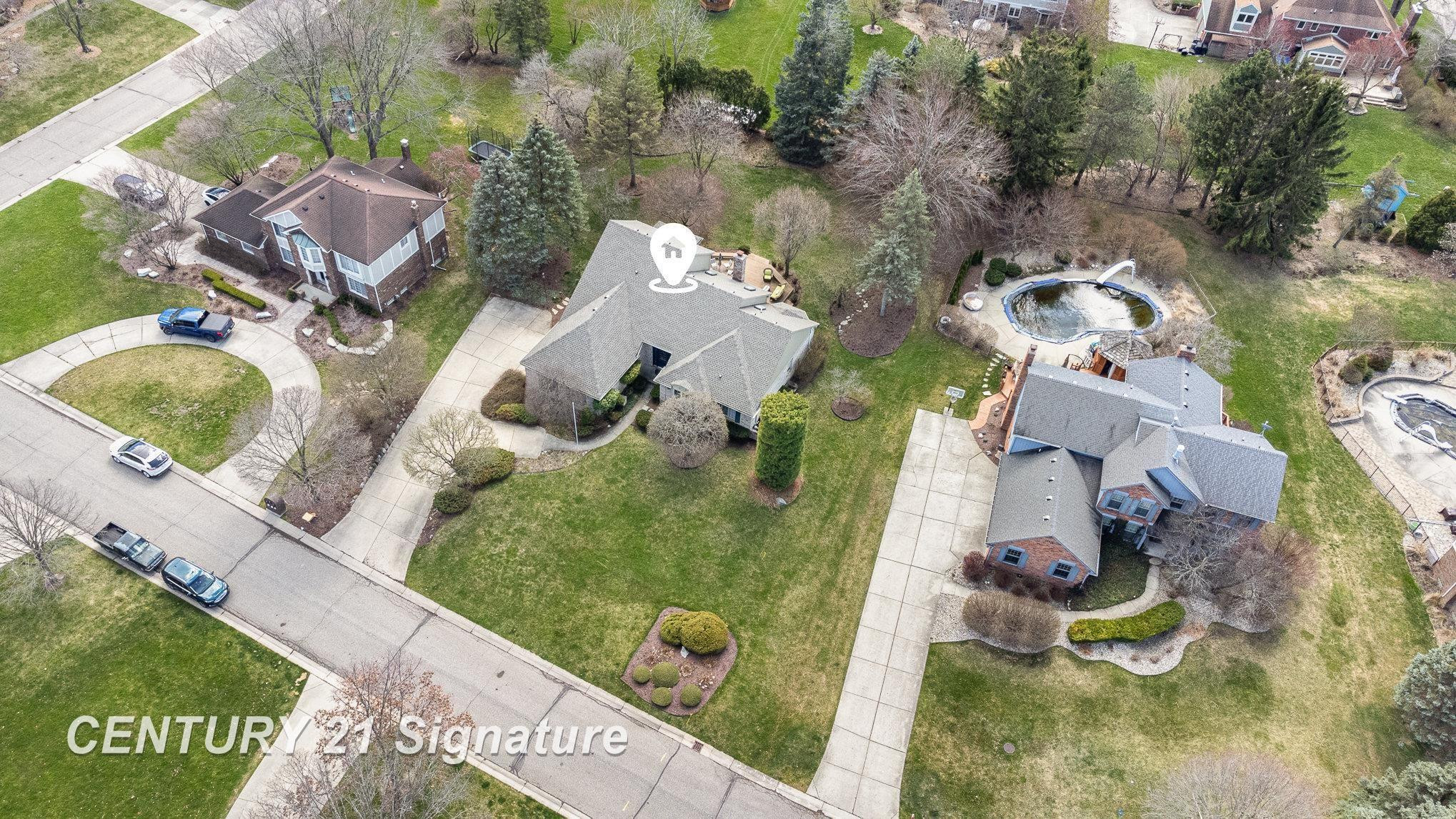 41273 Beacon, Novi, MI 48375 — Photo 49