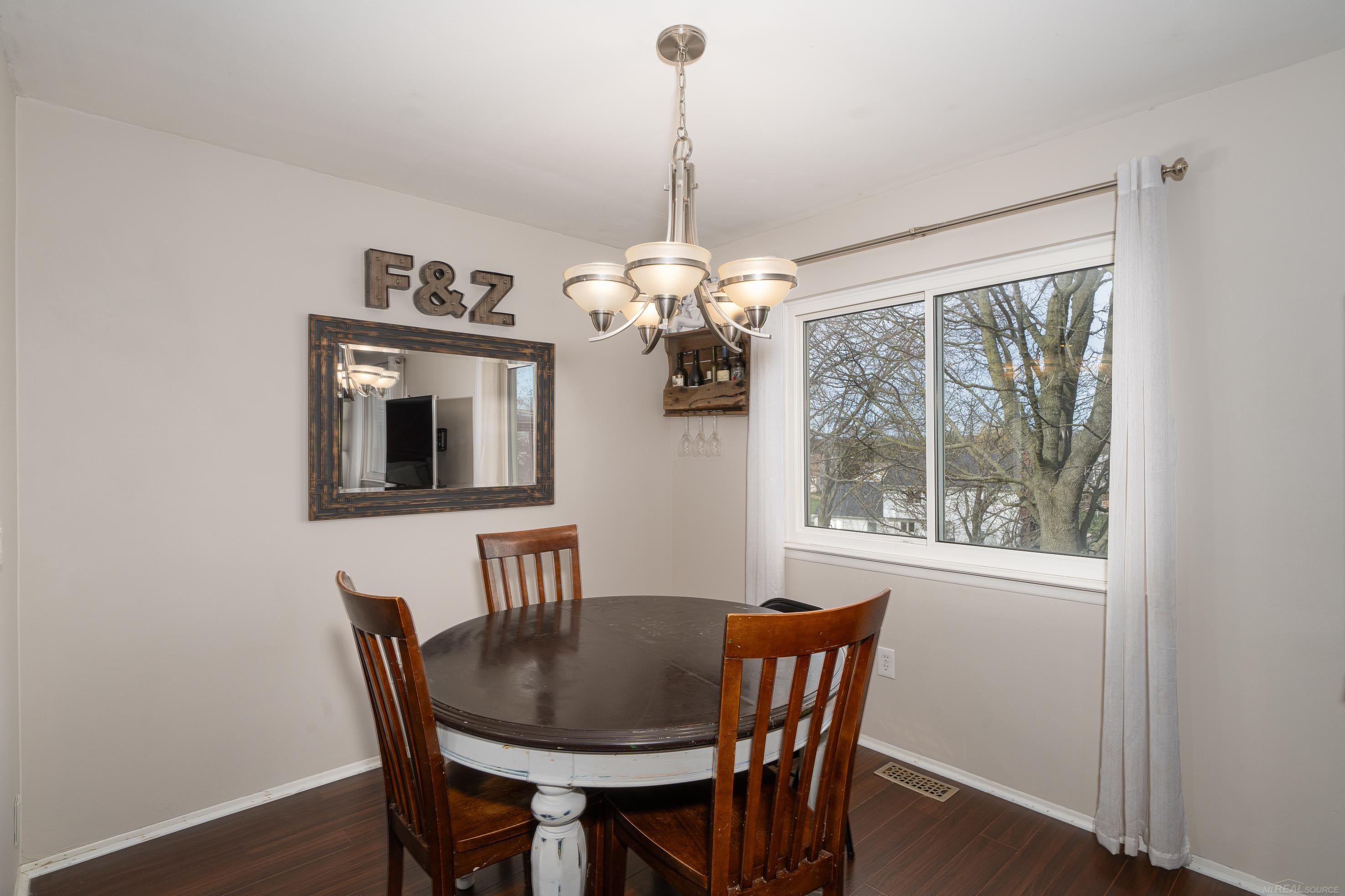 963 Dahlia Lane, Rochester Hills, MI 48307 — Photo 11