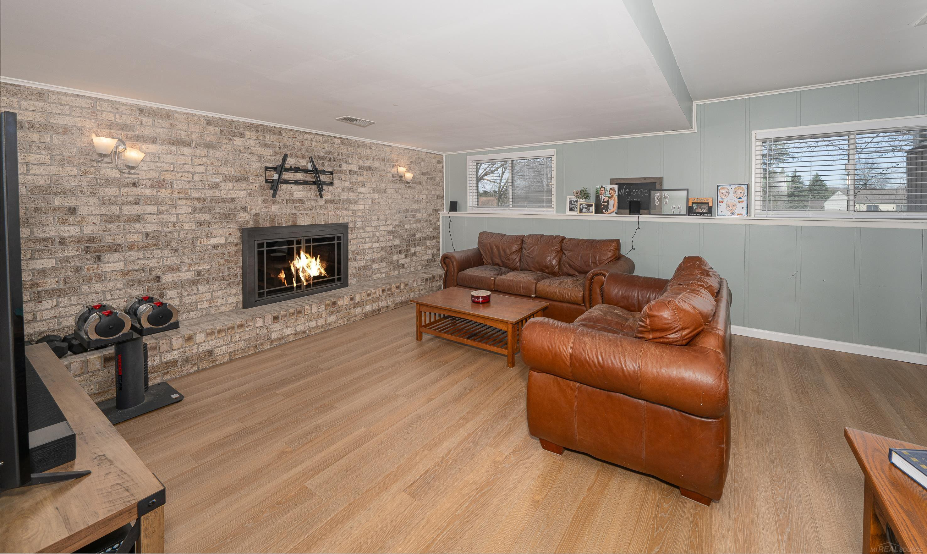 963 Dahlia Lane, Rochester Hills, MI 48307 — Photo 25
