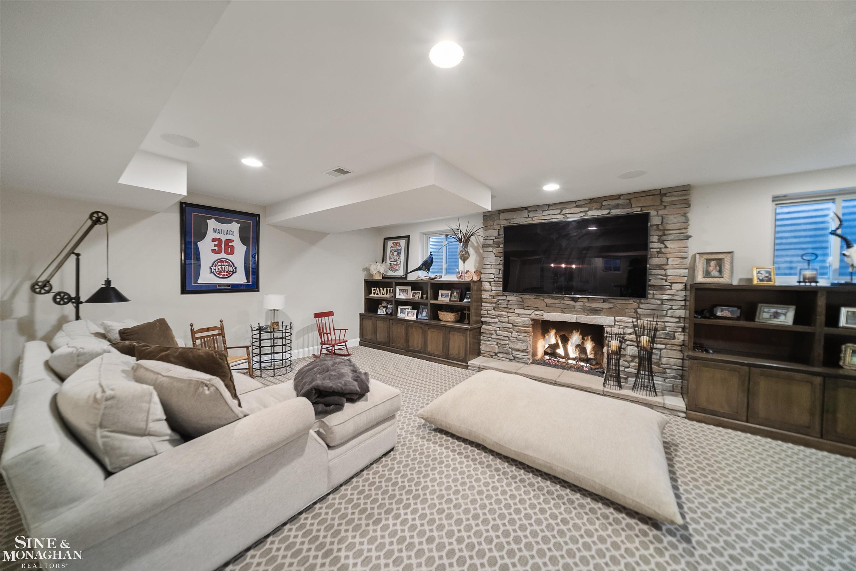 835 Lake Shore Road Road, Grosse Pointe Shores, MI 48236 — Photo 40