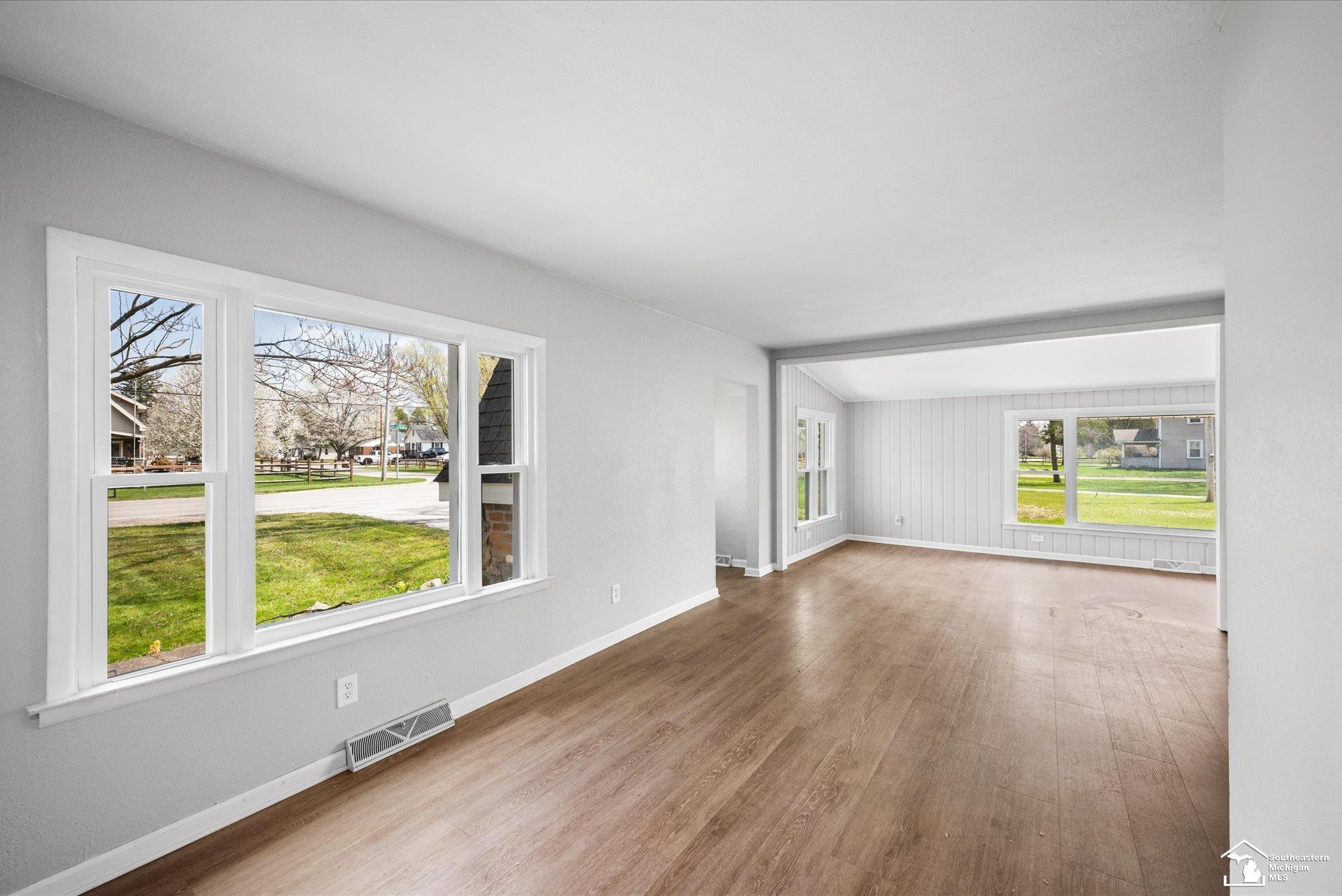 8303 Summerfield, Lambertville, MI 48144 — Photo 5