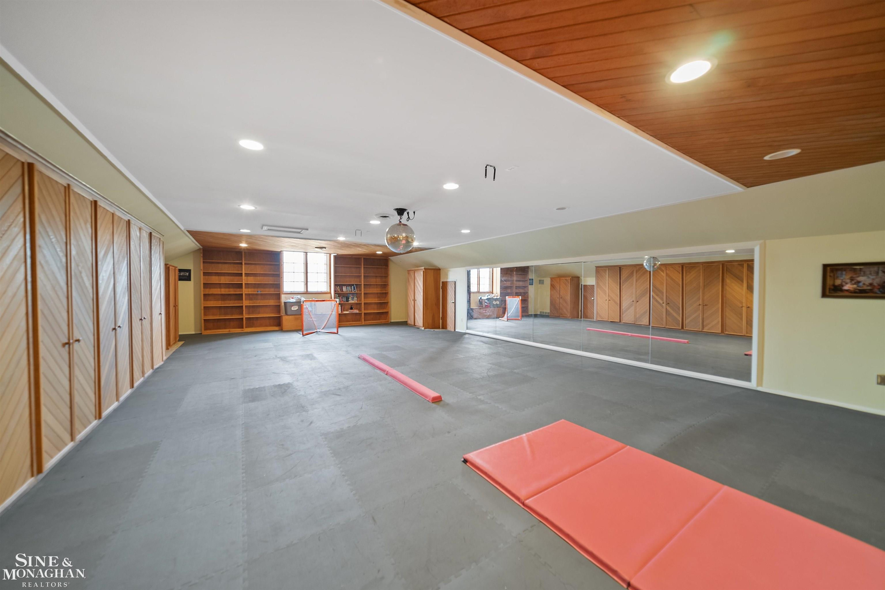 835 Lake Shore Road Road, Grosse Pointe Shores, MI 48236 — Photo 47