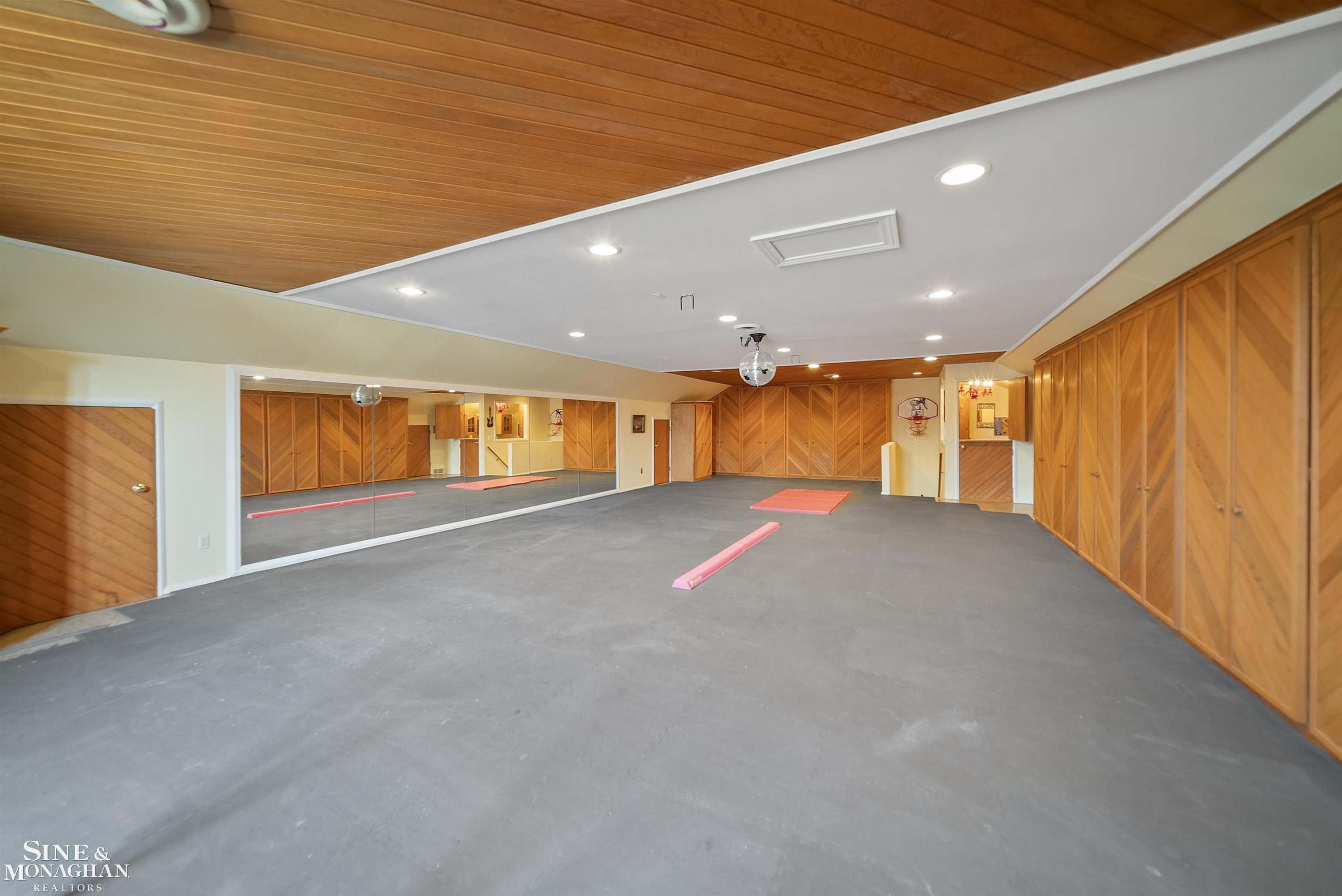 835 Lake Shore Road Road, Grosse Pointe Shores, MI 48236 — Photo 48