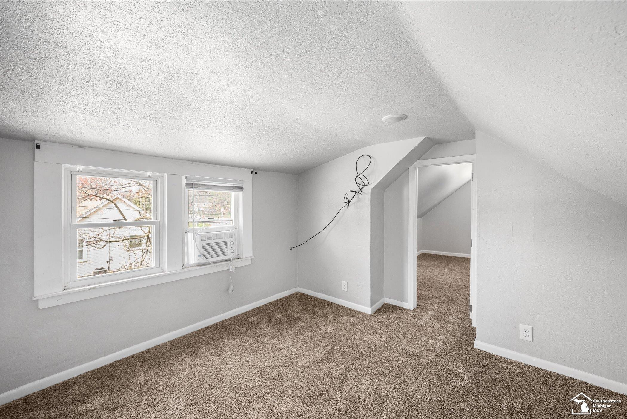 8303 Summerfield, Lambertville, MI 48144 — Photo 20