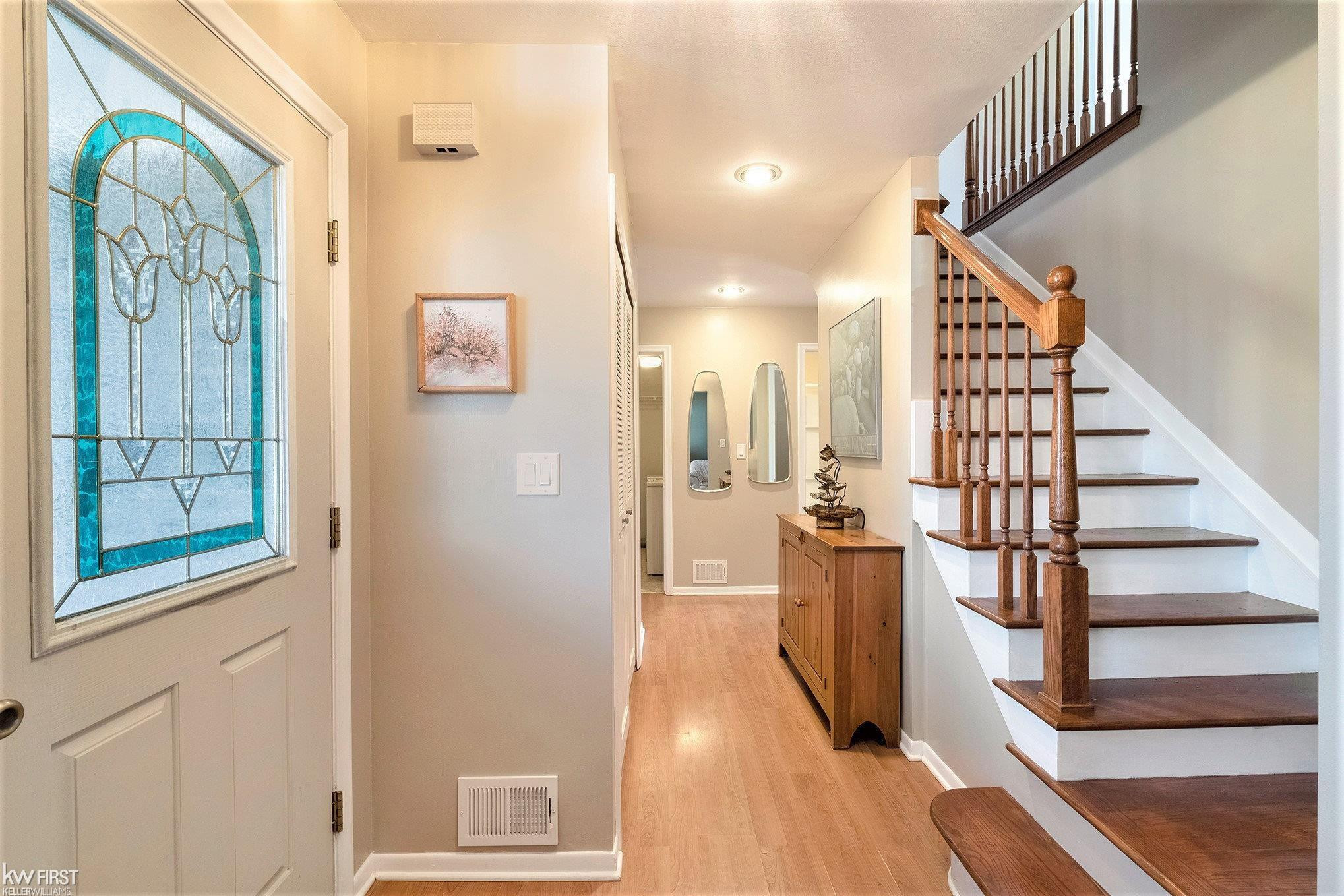 510 Dorset Circle, Grand Blanc, MI 48439 — Photo 2