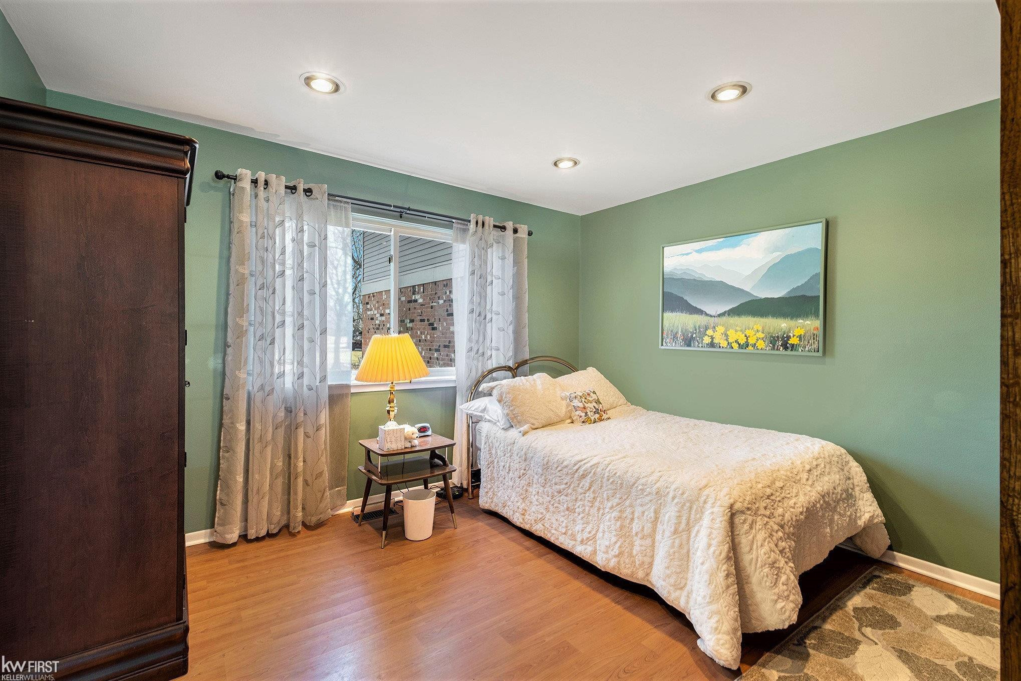 510 Dorset Circle, Grand Blanc, MI 48439 — Photo 11