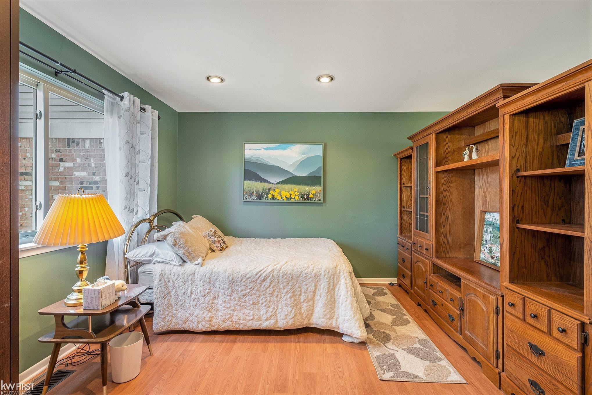 510 Dorset Circle, Grand Blanc, MI 48439 — Photo 12