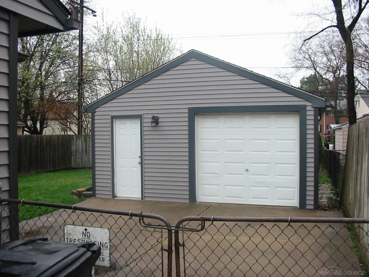 930 sprague, Madison Heights, MI 48071 — Photo 13