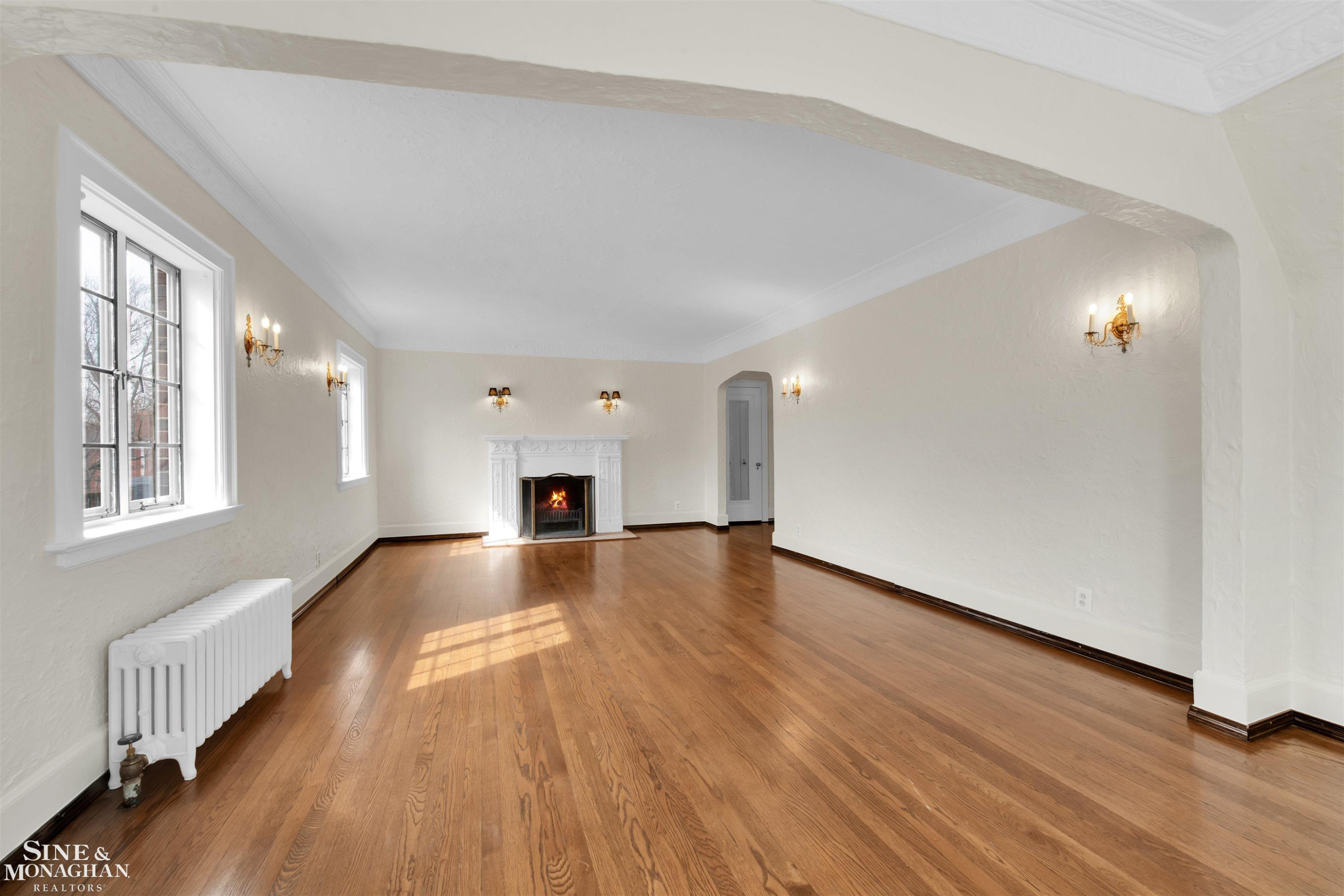 945 Harcourt Road, Grosse Pointe Park, MI 48230 — Photo 11