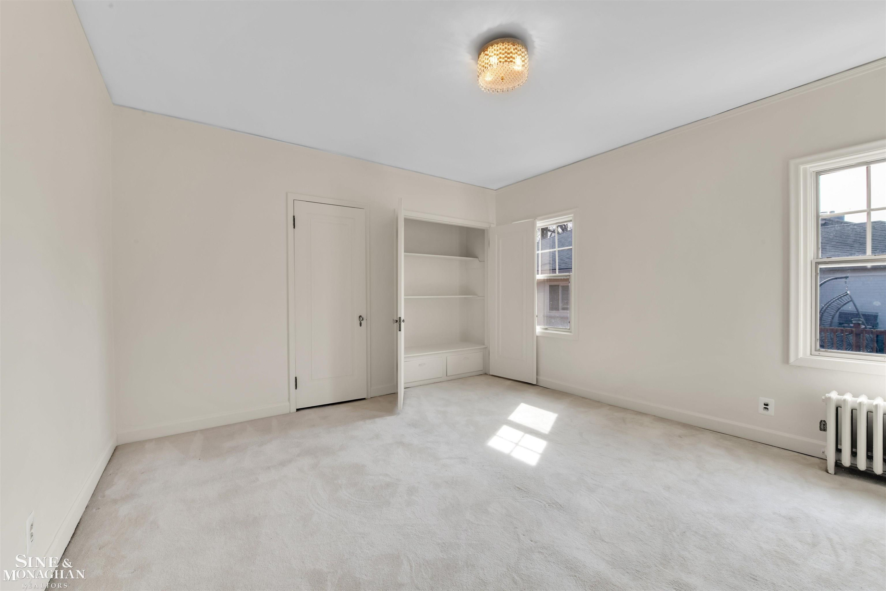 945 Harcourt Road, Grosse Pointe Park, MI 48230 — Photo 14