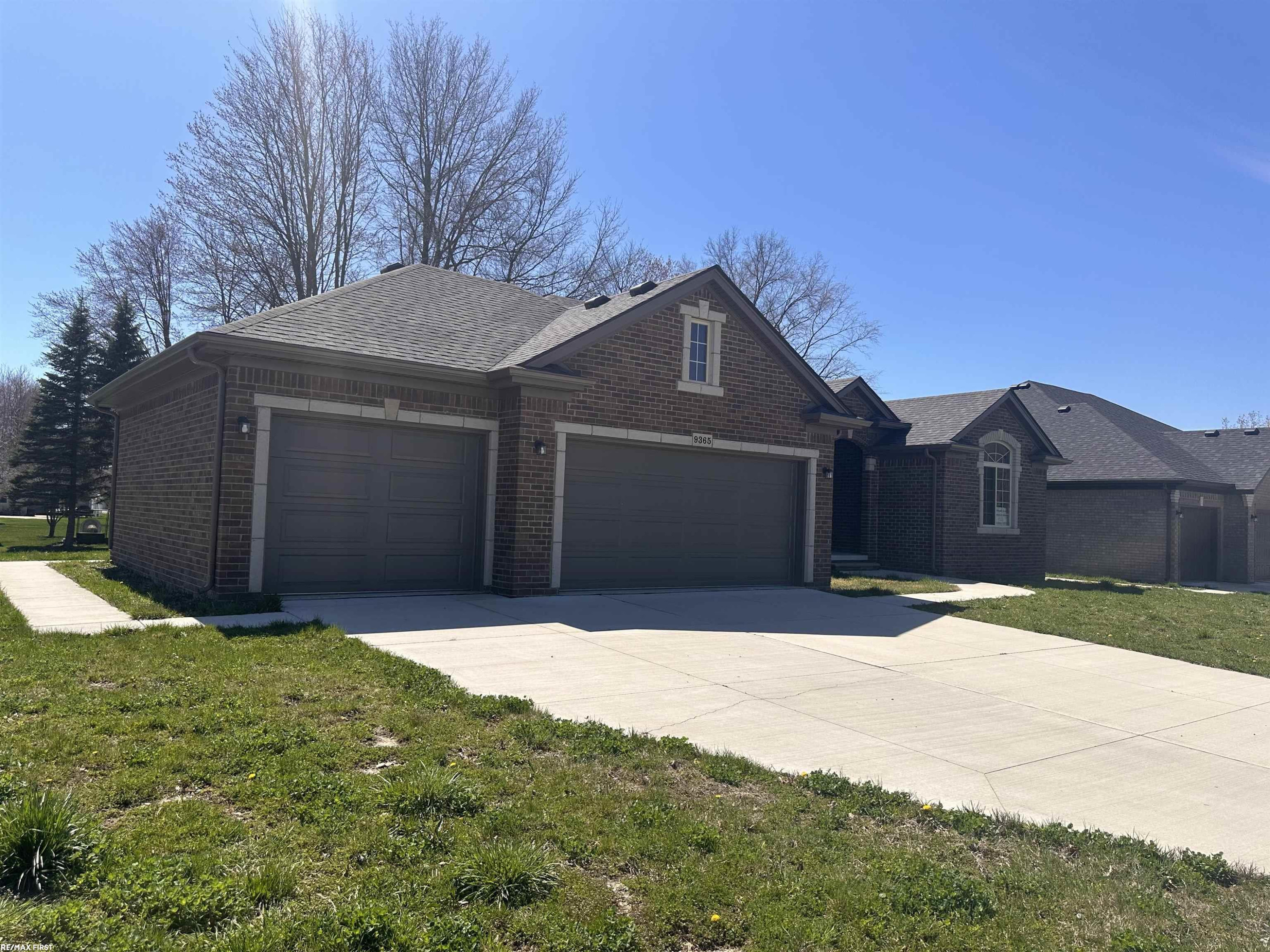 9365 Whistling Duck Road, 15, MI — Photo 2