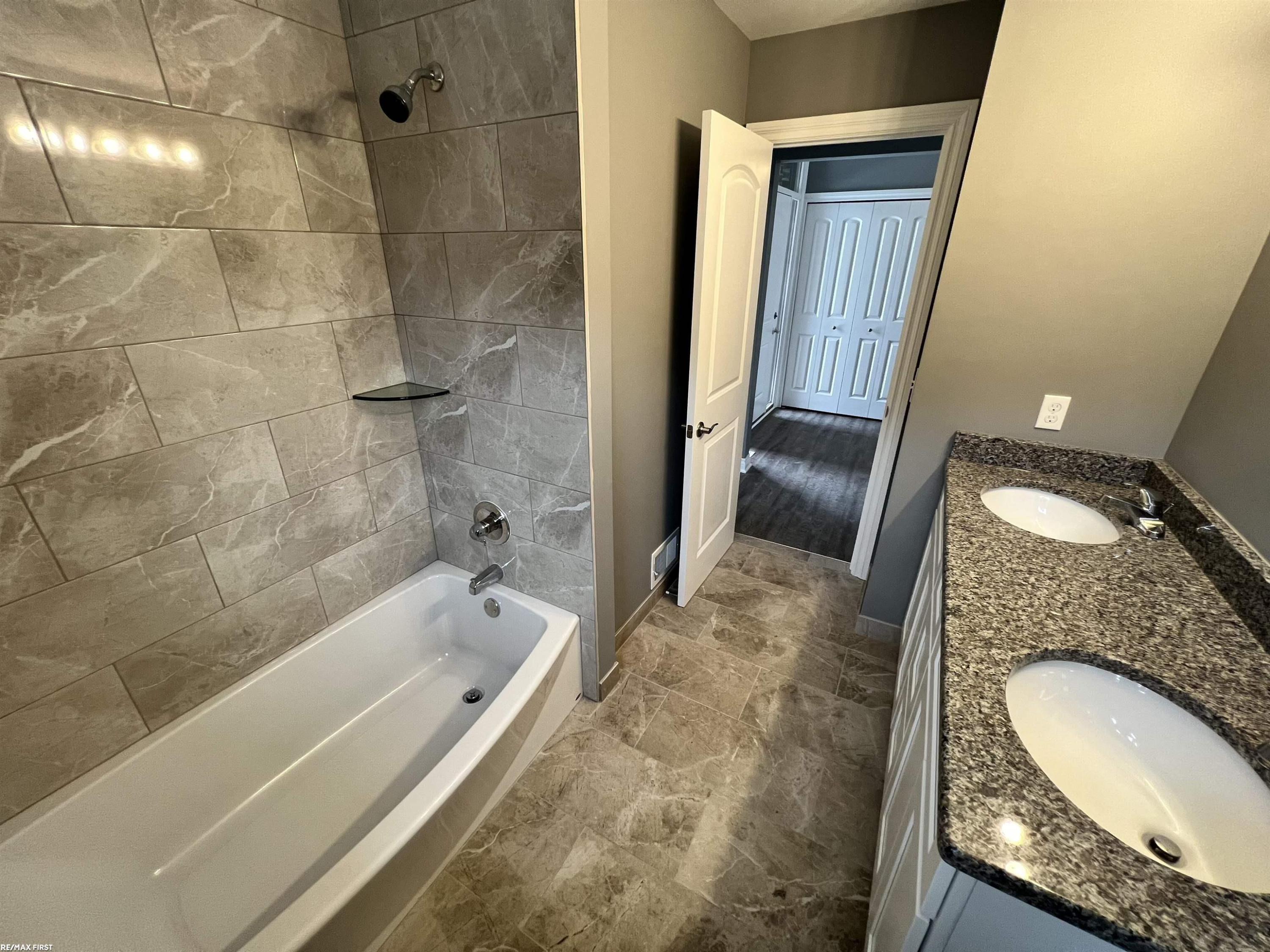 9365 Whistling Duck Road, 15, MI — Photo 14