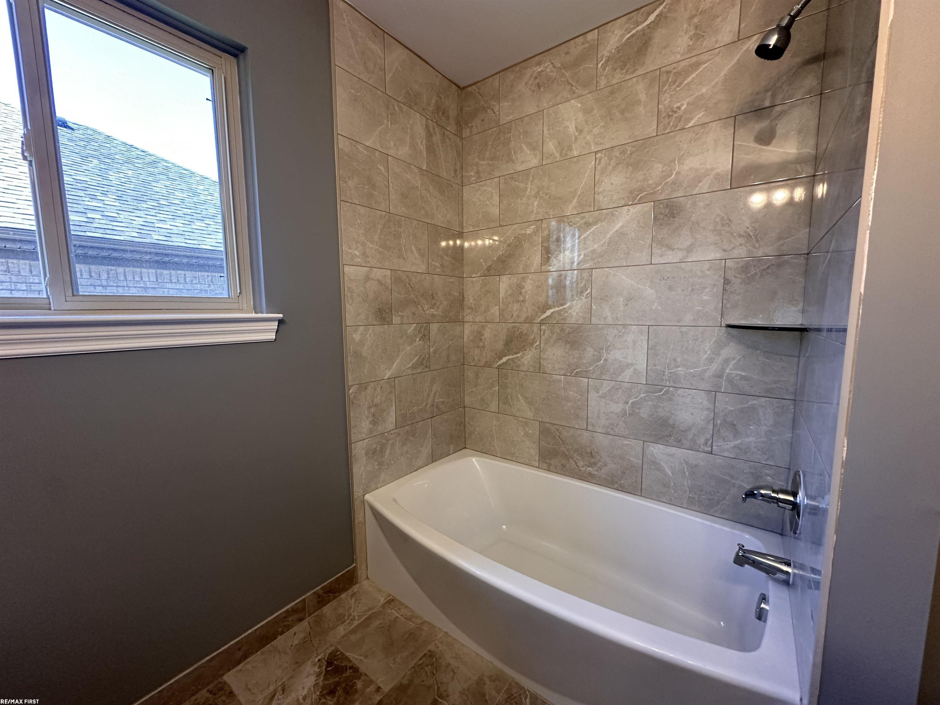 9365 Whistling Duck Road, 15, MI — Photo 15
