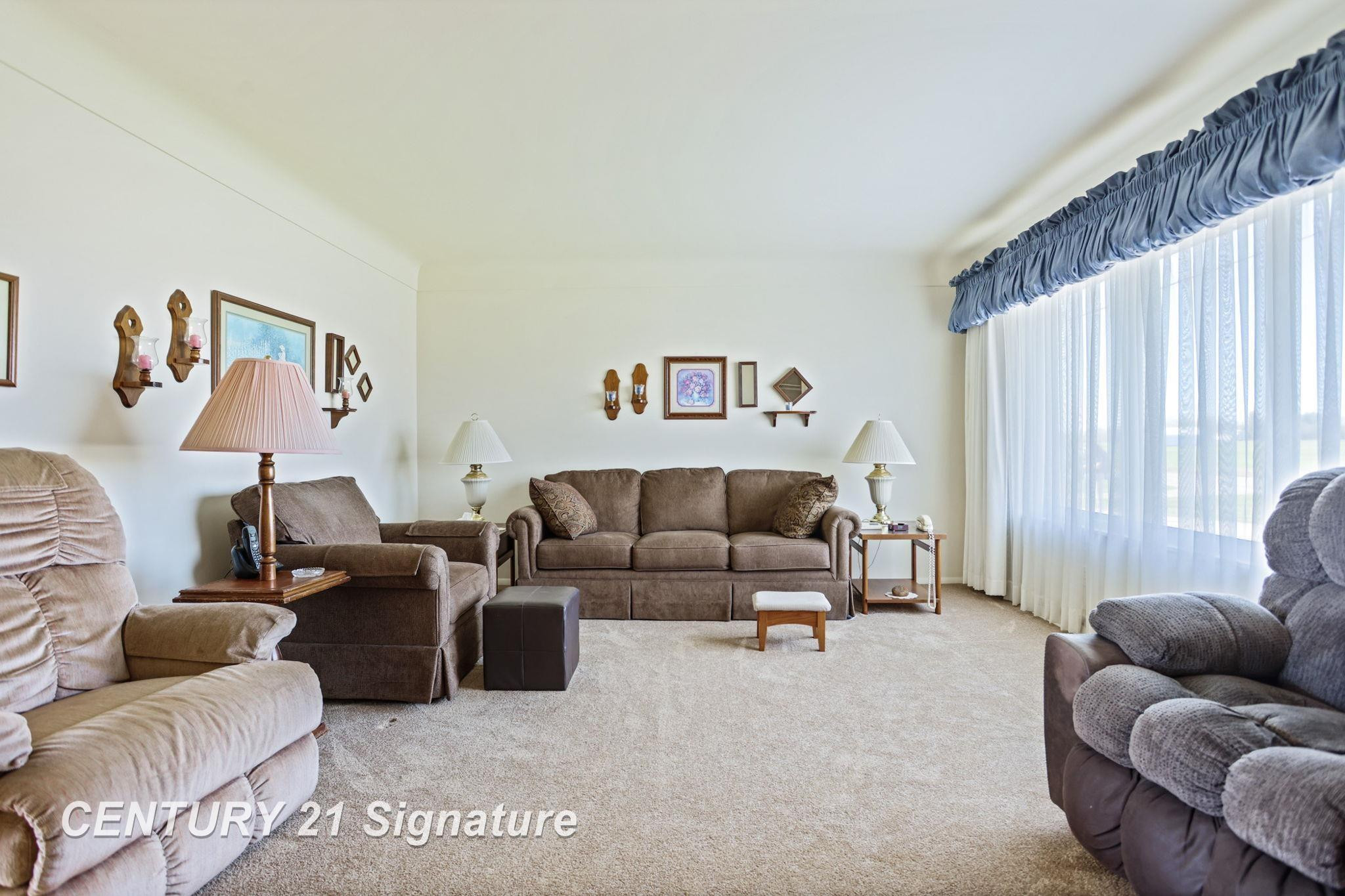 6258 N Center Road, Saginaw, MI 48604 — Photo 7