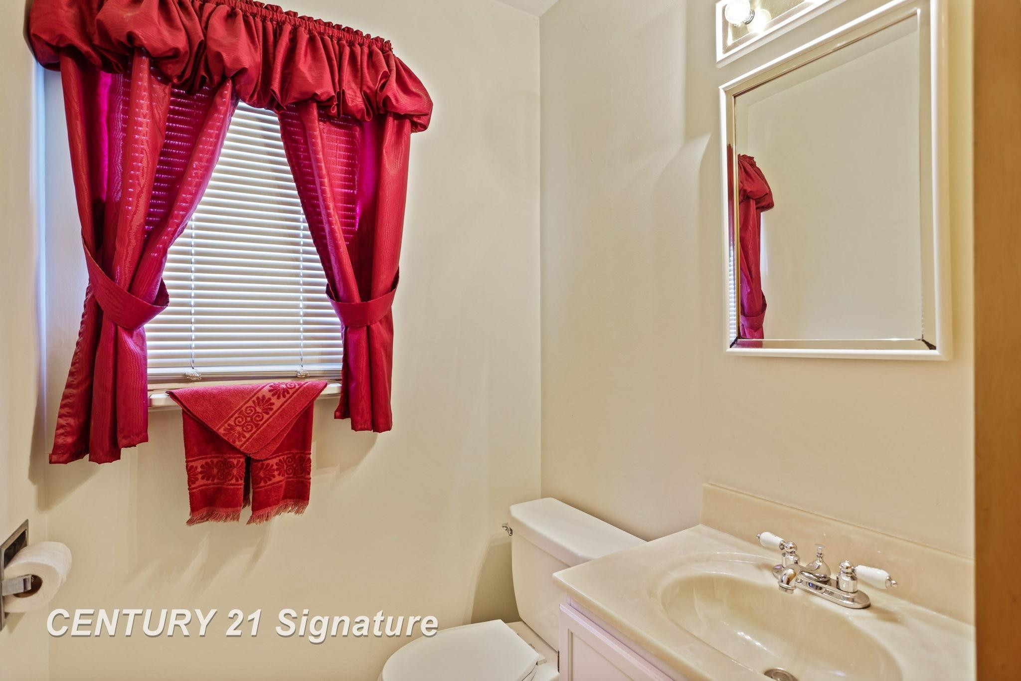 6258 N Center Road, Saginaw, MI 48604 — Photo 16