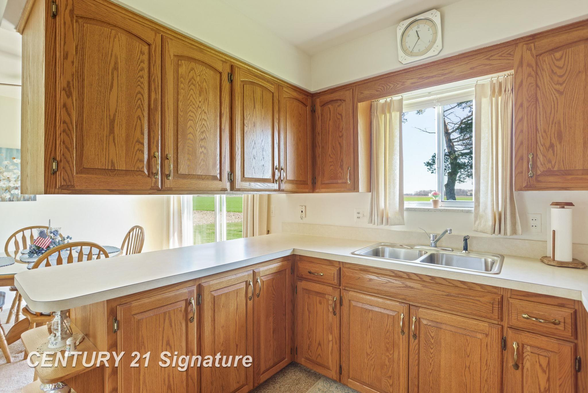 6258 N Center Road, Saginaw, MI 48604 — Photo 17