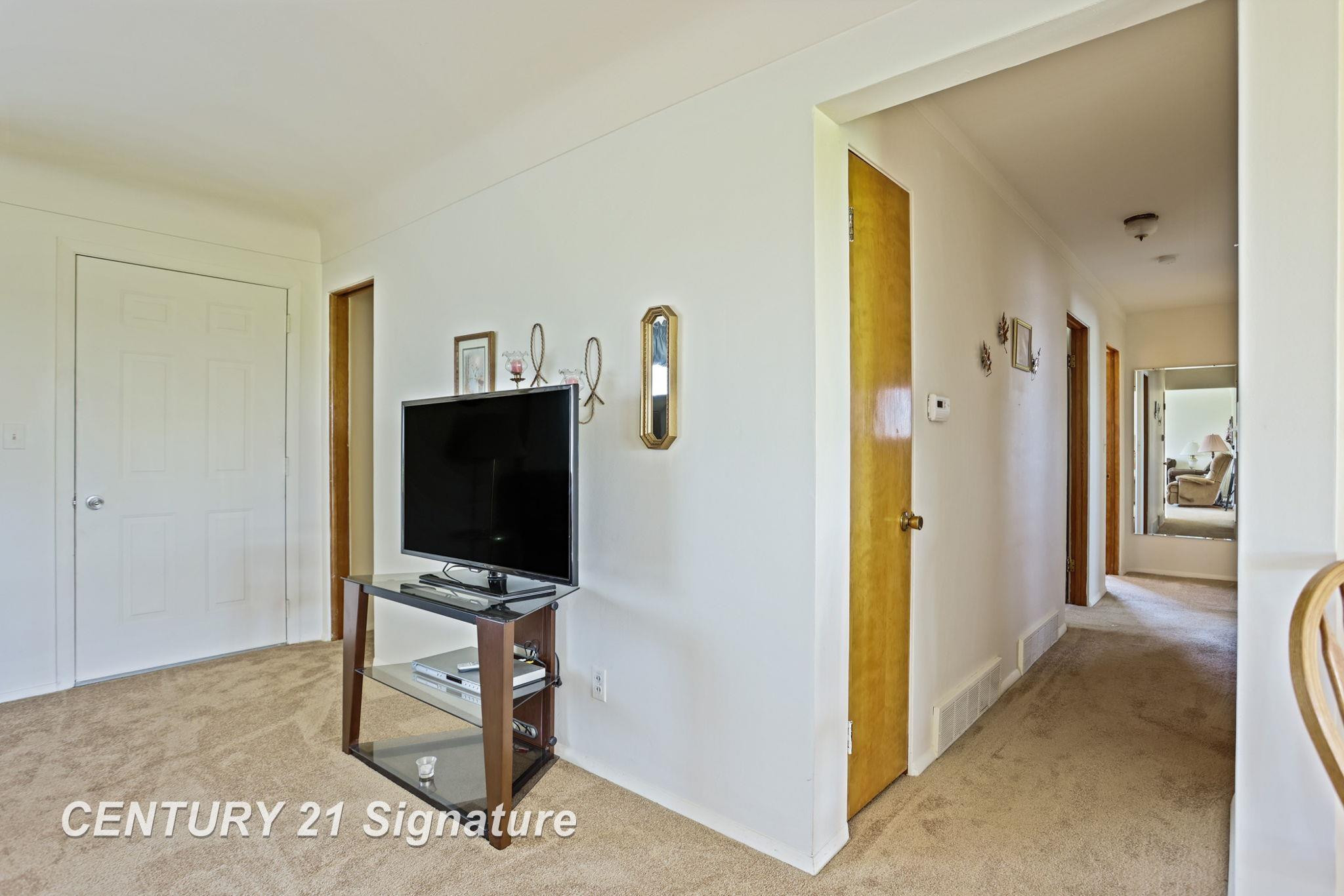 6258 N Center Road, Saginaw, MI 48604 — Photo 19
