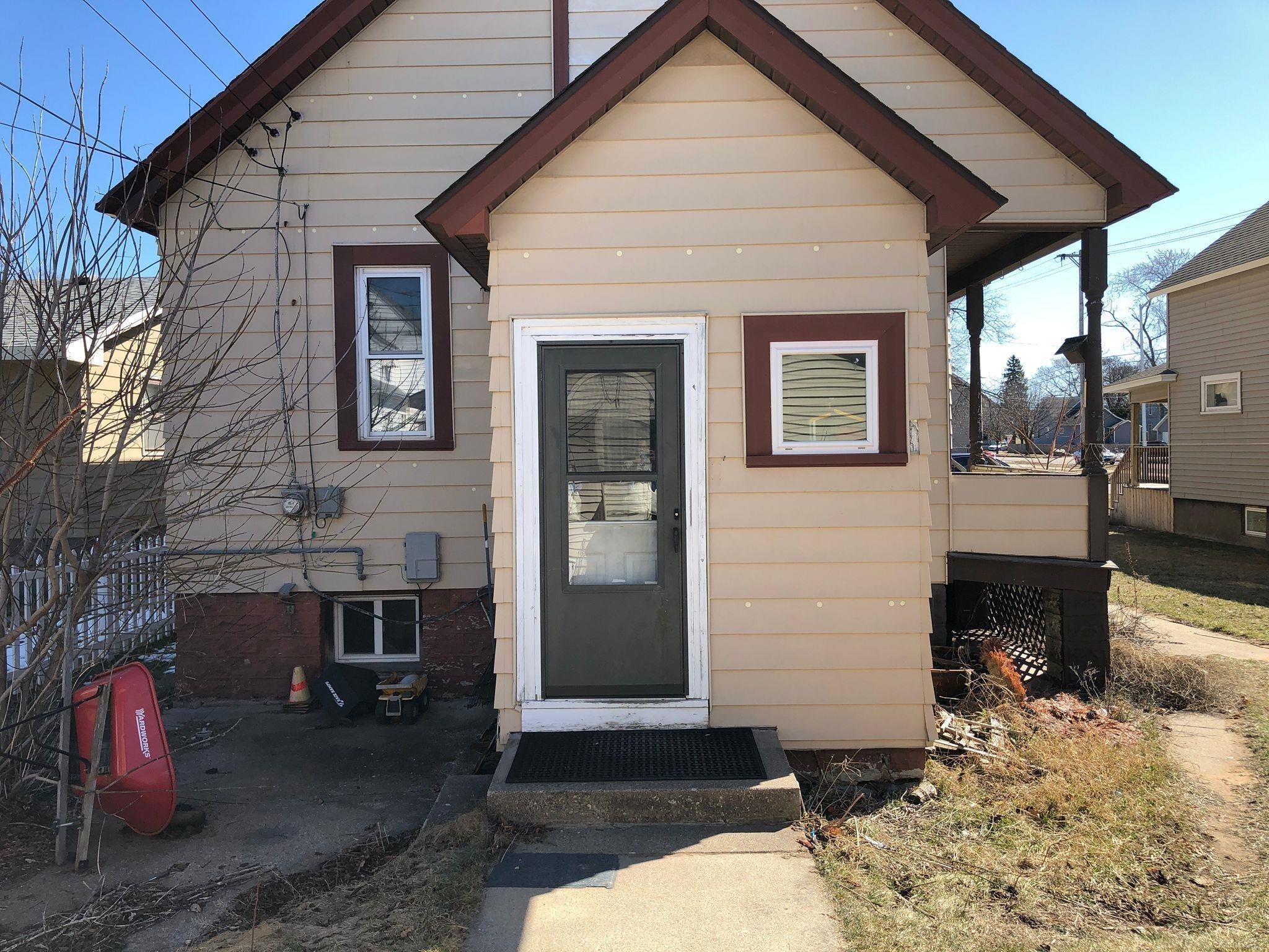424 S 14th Street, Escanaba, MI 49829 — Photo 4