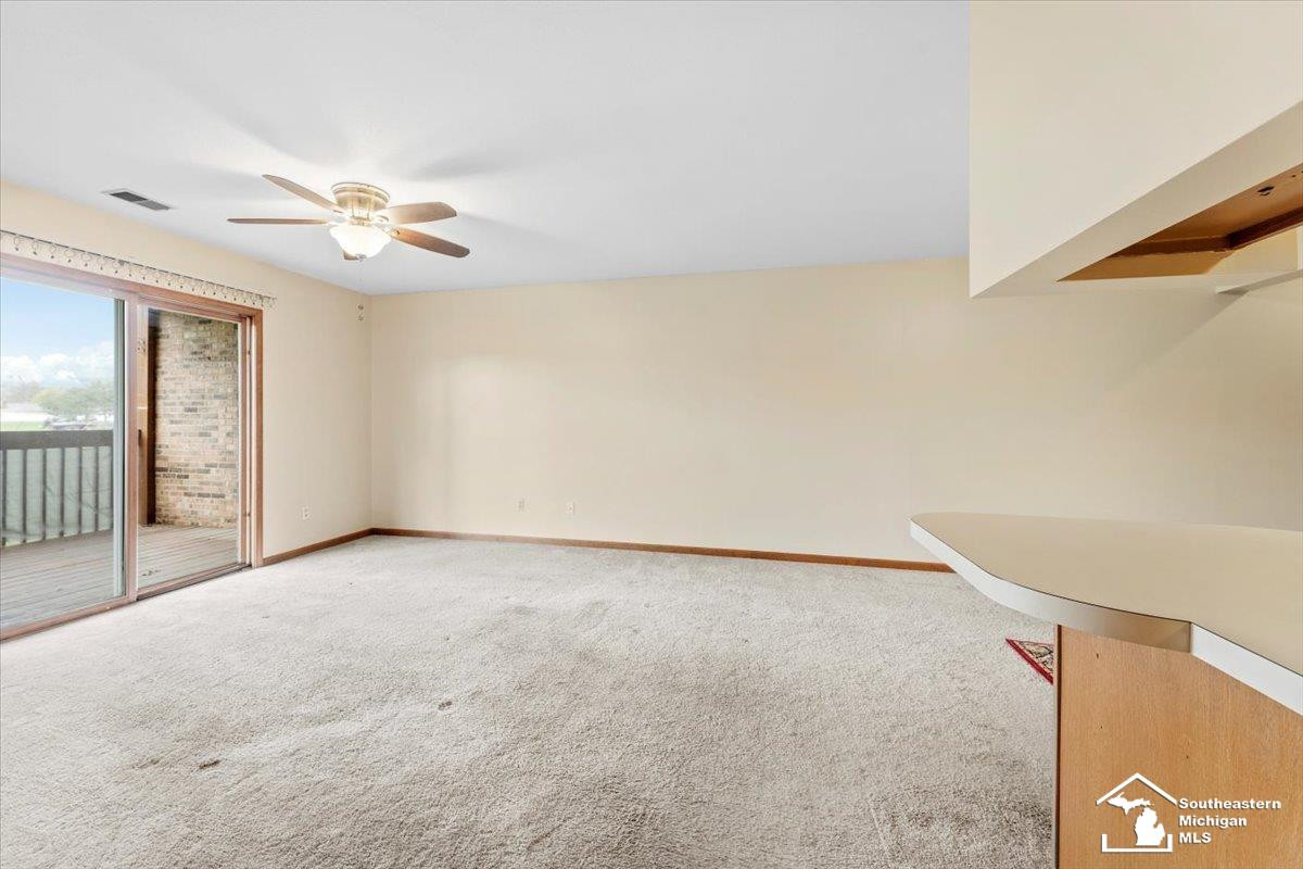 1575 Harbour Boulevard, 170, Trenton, MI 48183 — Photo 5