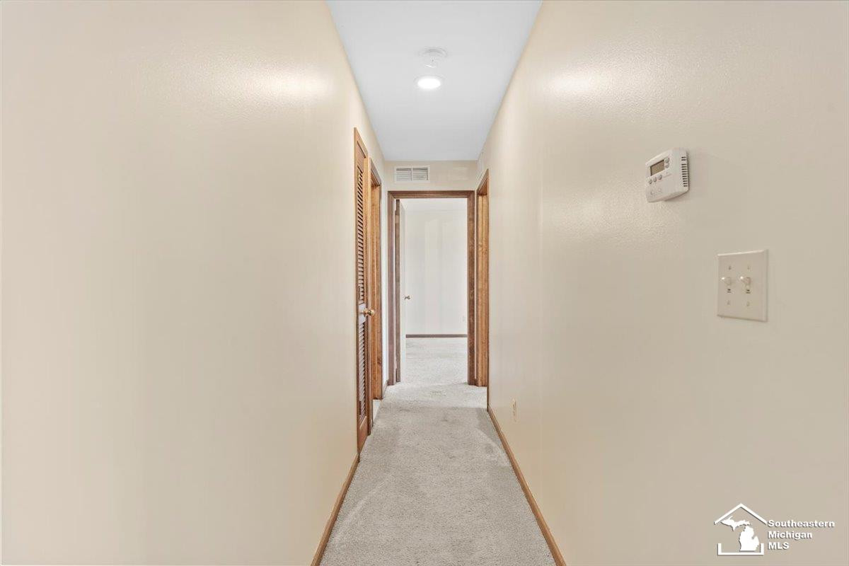 1575 Harbour Boulevard, 170, Trenton, MI 48183 — Photo 10