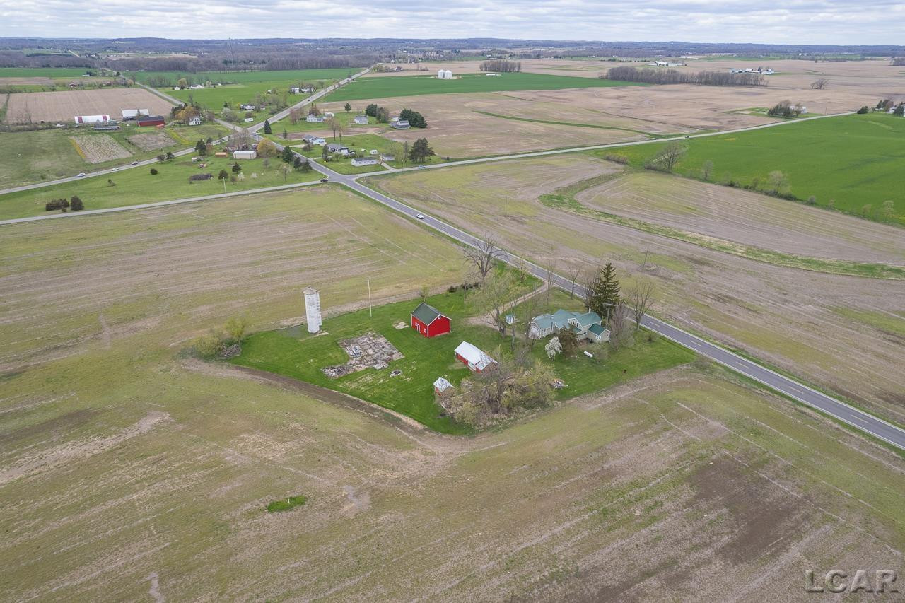 7905 Burton, Adrian, MI 49221 — Photo 14
