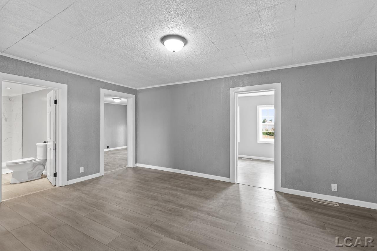 7905 Burton, Adrian, MI 49221 — Photo 22