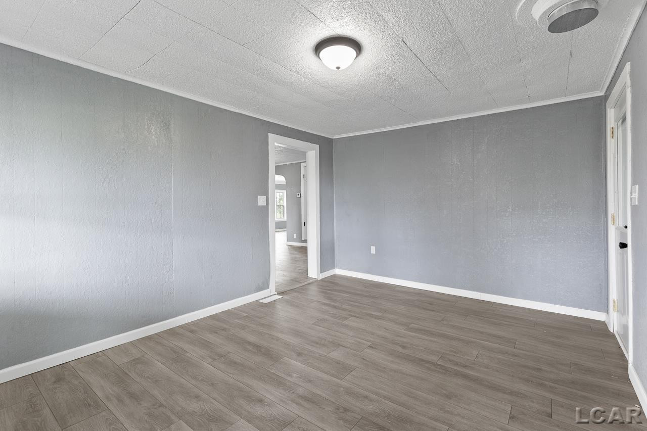7905 Burton, Adrian, MI 49221 — Photo 27