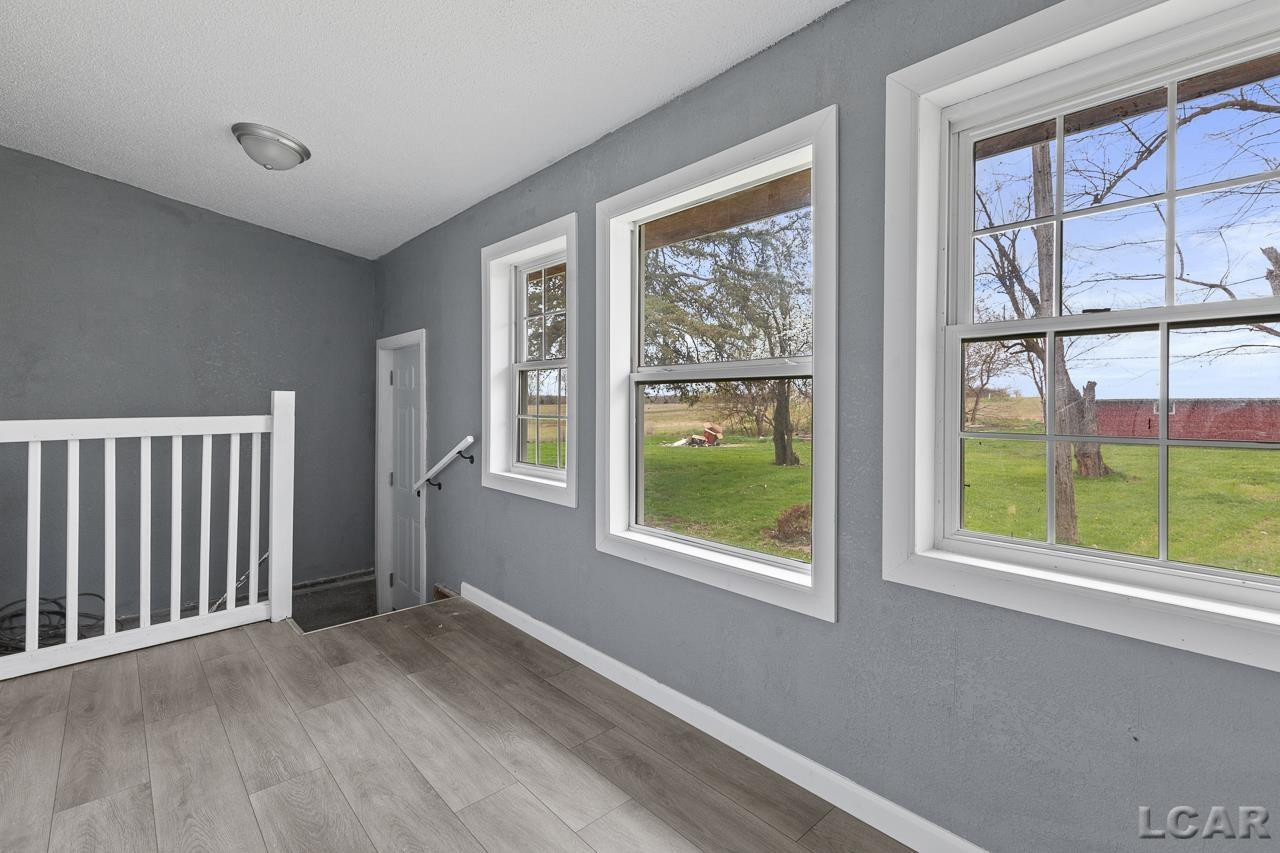 7905 Burton, Adrian, MI 49221 — Photo 33