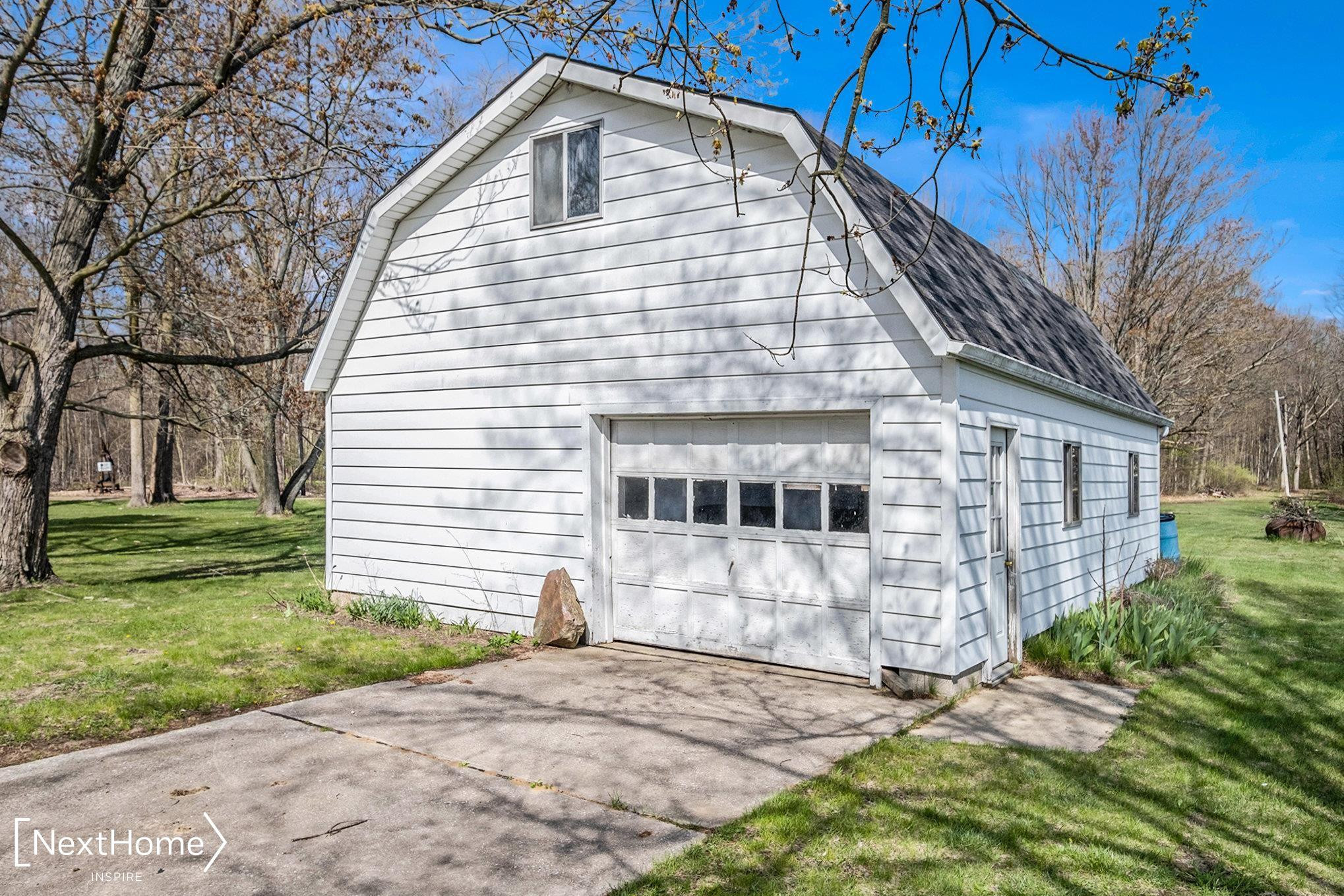 11655 Maple, Birch Run, MI 48415 — Photo 3