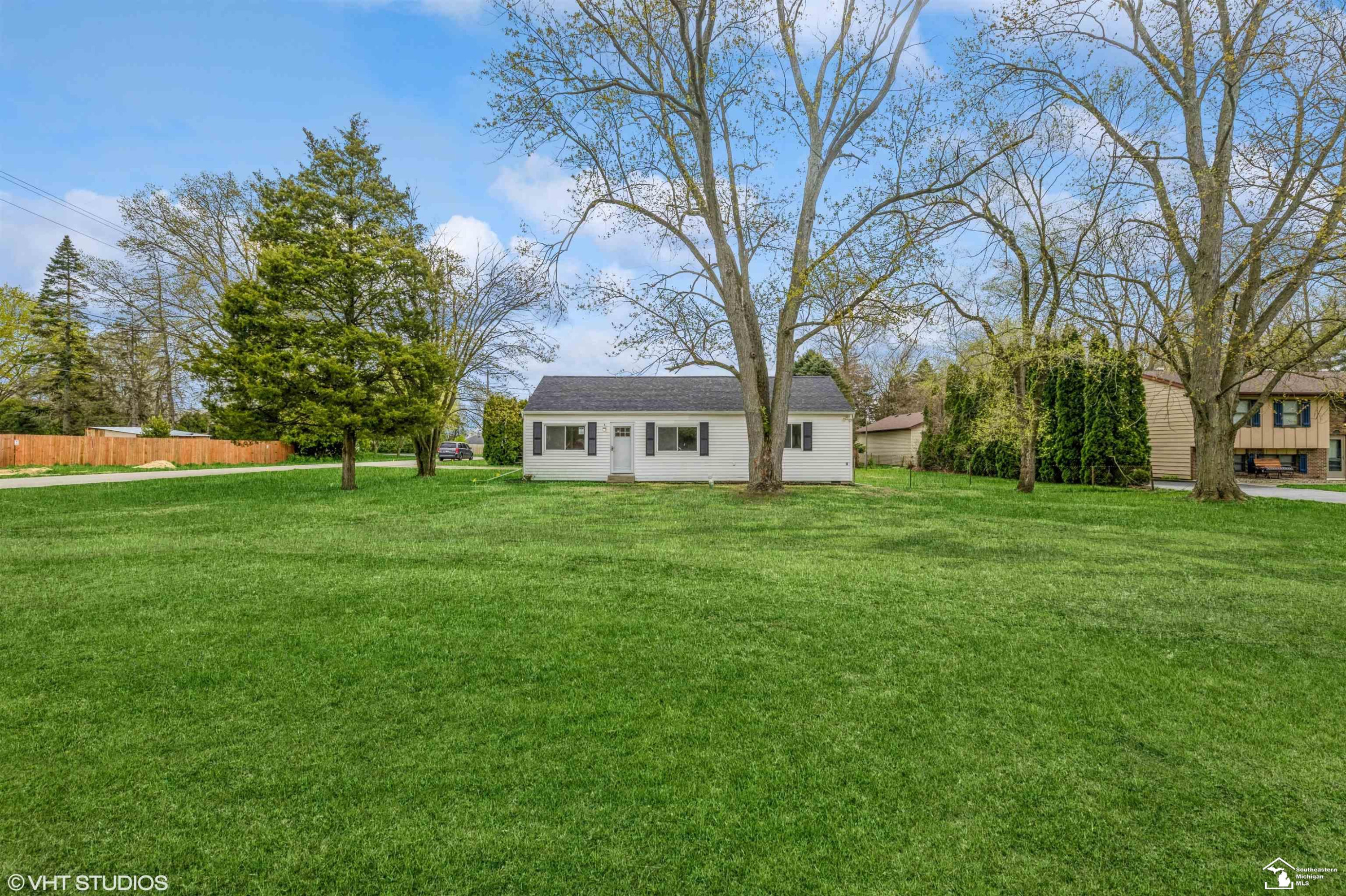 6668 Hazeldell Drive, Temperance, MI 48182 — front exterior