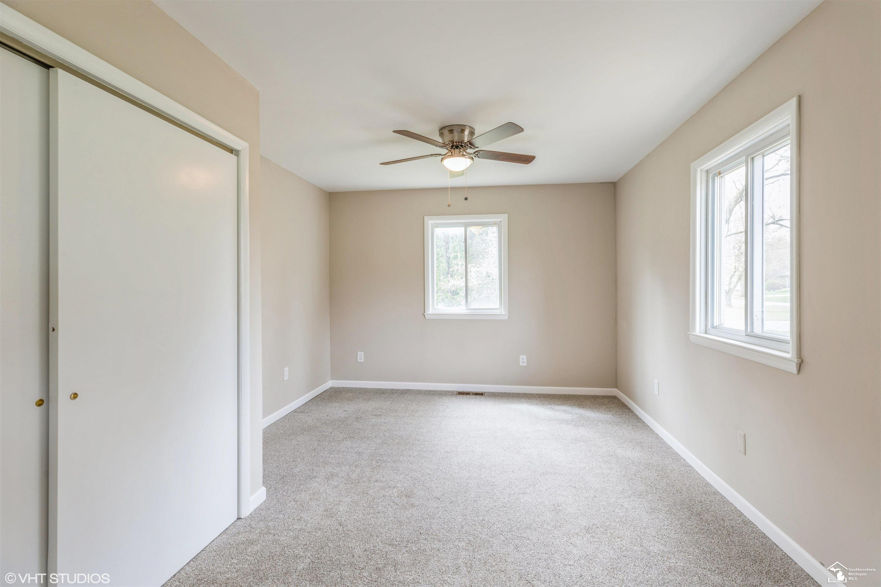 6668 Hazeldell Drive, Temperance, MI 48182 — Photo 9