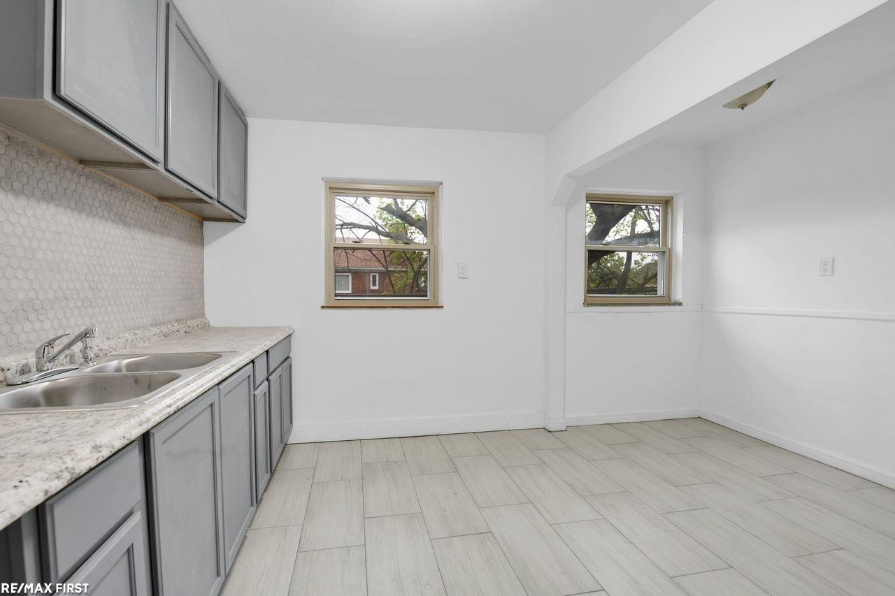 17417 STOEPEL, Detroit, MI 48221 — Photo 11