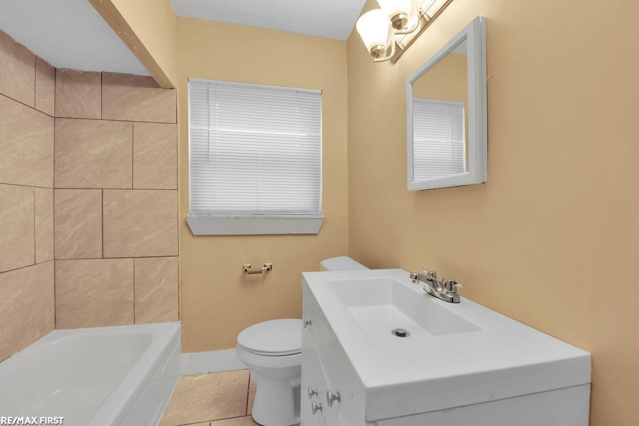17417 STOEPEL, Detroit, MI 48221 — Photo 22