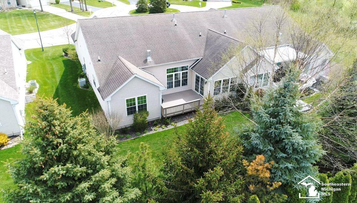 7999 Timber Wood, Temperance, MI 48182 — Photo 2
