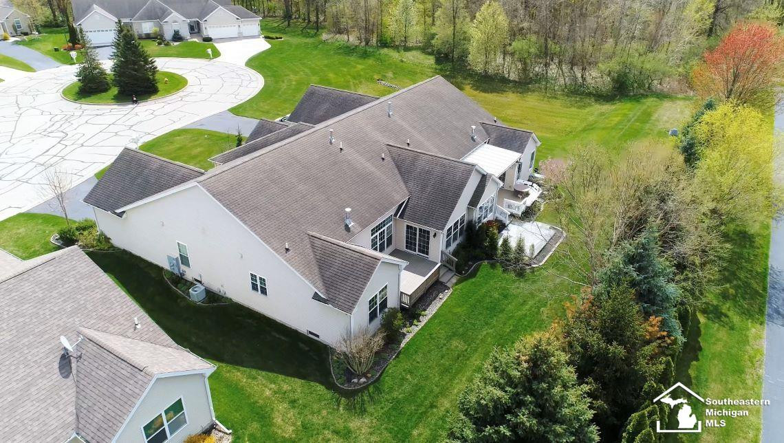 7999 Timber Wood, Temperance, MI 48182 — Photo 4