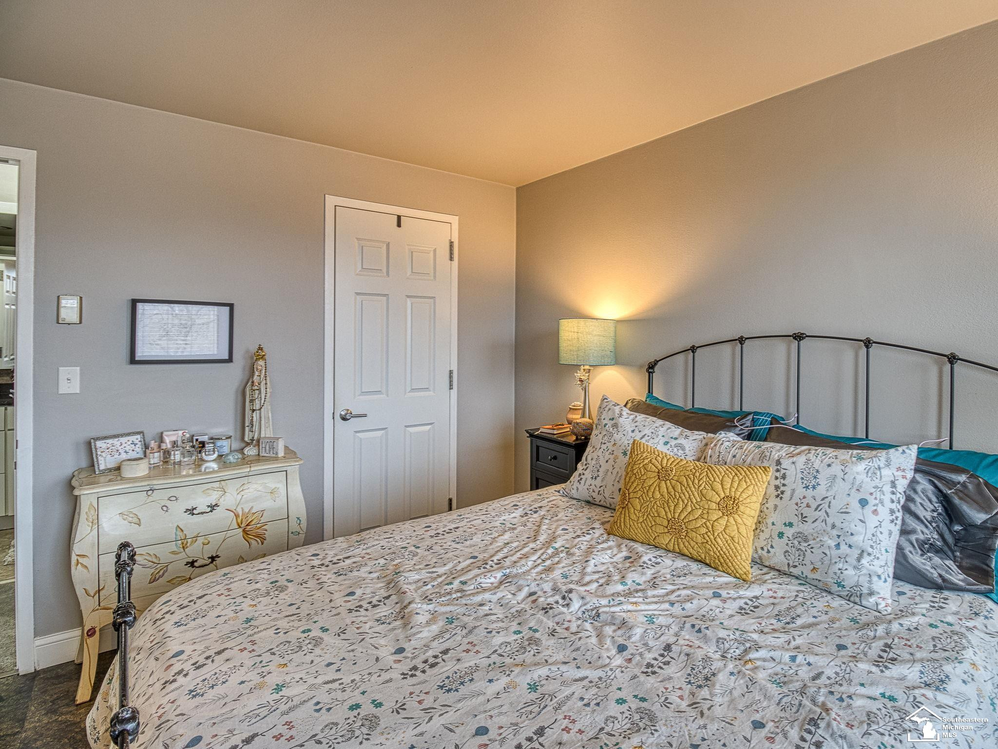 22700 Garrison, 409, Dearborn, MI 48124 — Photo 13