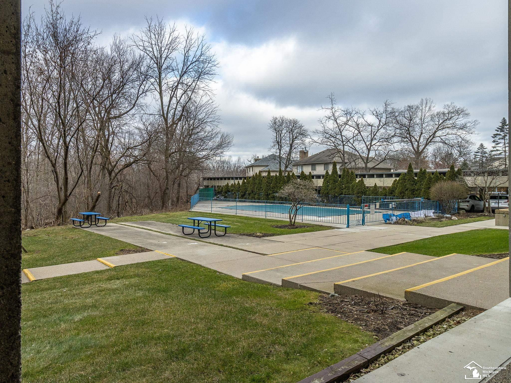 22700 Garrison, 409, Dearborn, MI 48124 — Photo 18