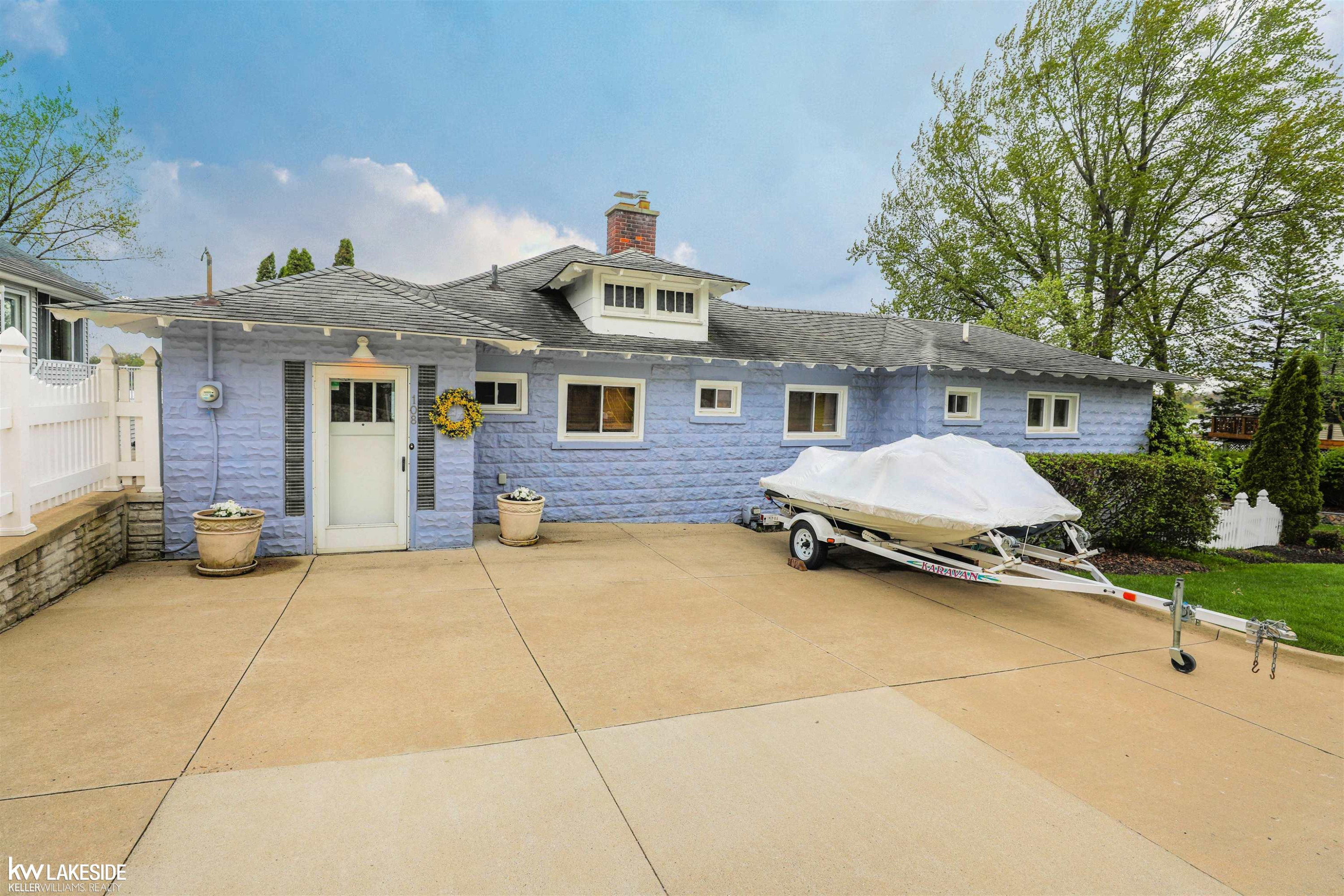 108 Highland, Lake Orion, MI 48362 — front exterior
