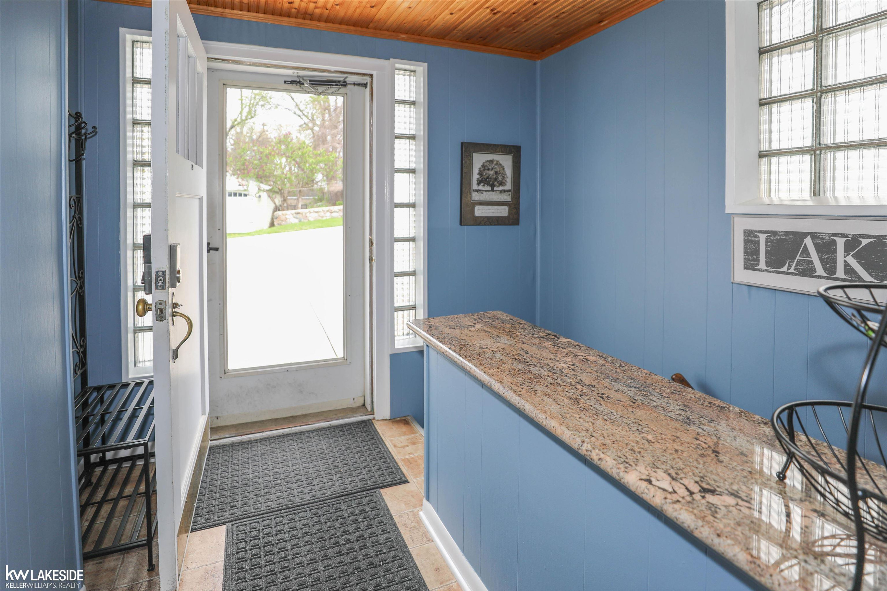 108 Highland, Lake Orion, MI 48362 — Photo 6